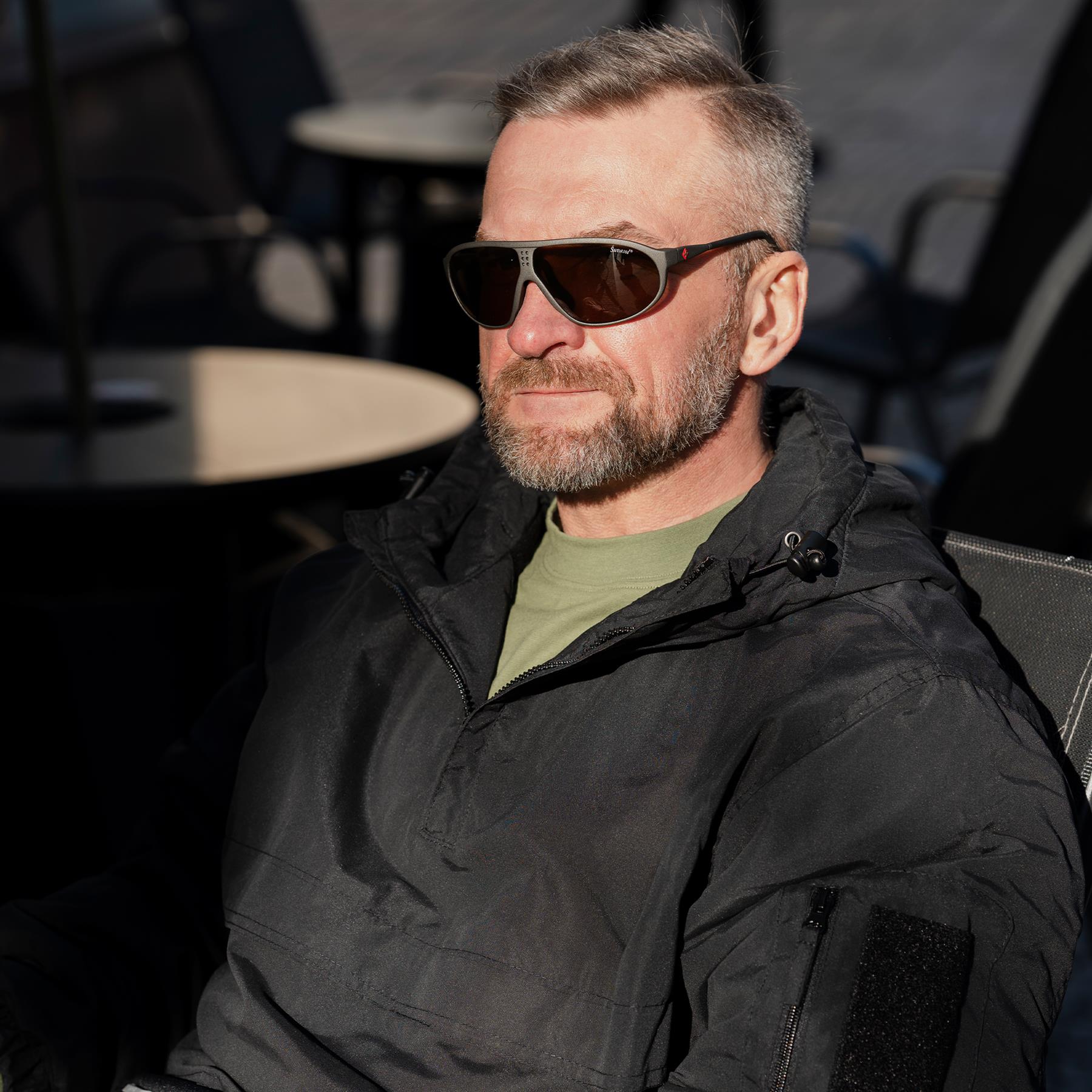 Original Schweizer Armee Suvasol Sonnenbrille Schwarz Mit Etui Thumbnail 1