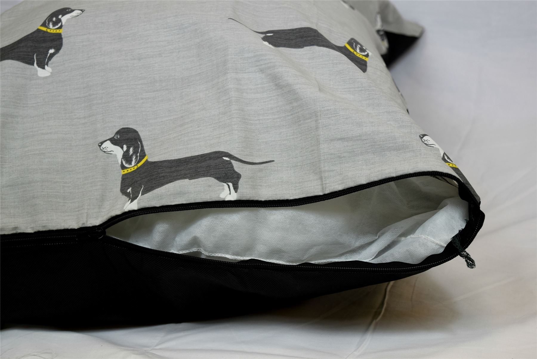 LARGE DOG BED REMOVABLE ZIPPED COVER WASHABLE PET BED CUSHION & COVER