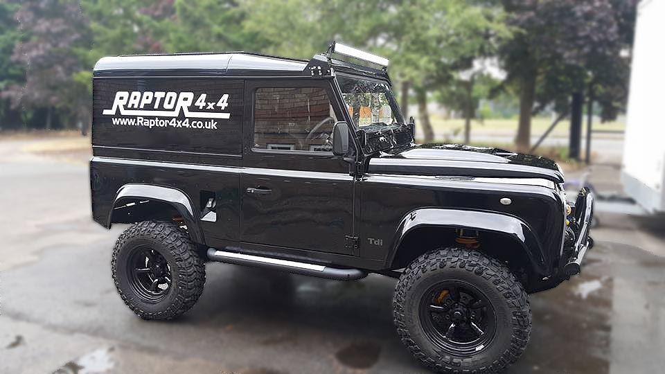 16" x 7" Land Rover Defender Discovery Challenger Wheel 5 Spoke Black