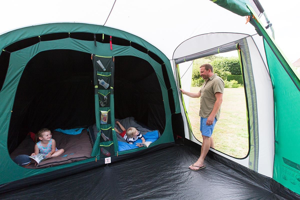 Coleman Mackenzie 4 Person Tunnel Blackout Tent Outdoors Pitch in One