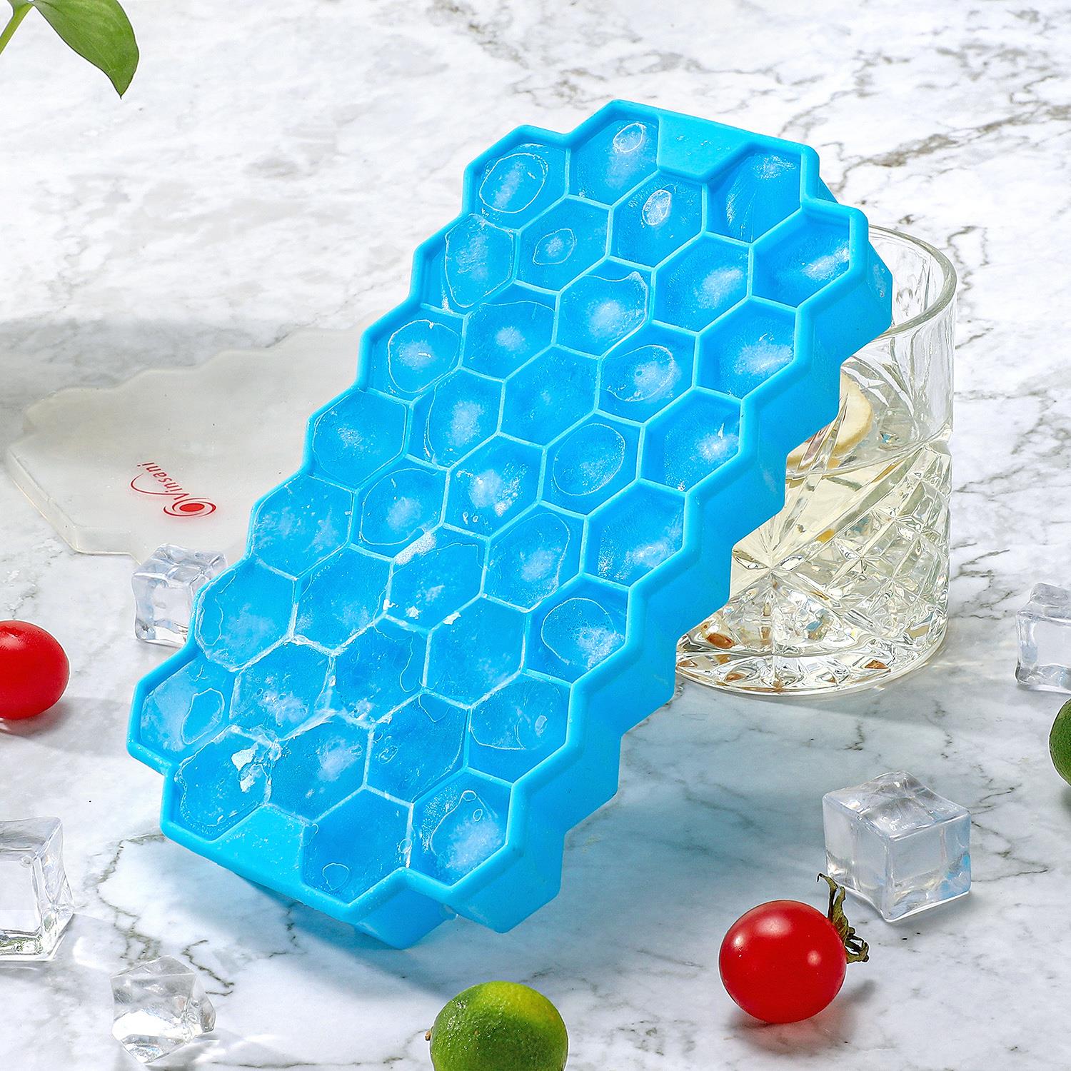 Vinsani 2 Pack Ice Cube Hexagon Silicone Tray with Clear Removable Lids - Picture 11 of 24