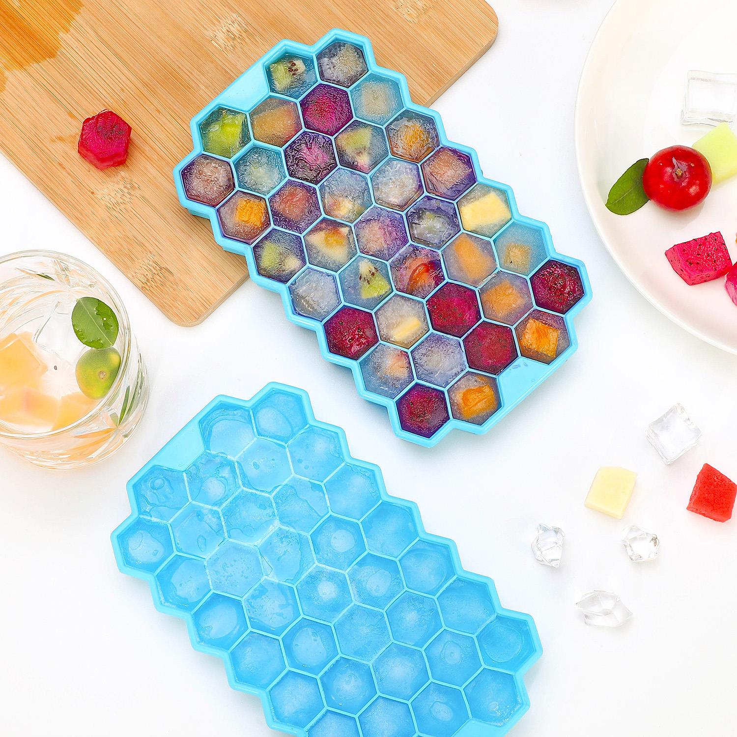 Vinsani 2 Pack Ice Cube Hexagon Silicone Tray with Clear Removable Lids - Picture 8 of 24