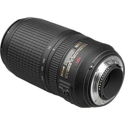 Nikon AF-S VR Zoom-NIKKOR 70-300mm f/4.5-5.6G IF-ED Telephoto Zoom