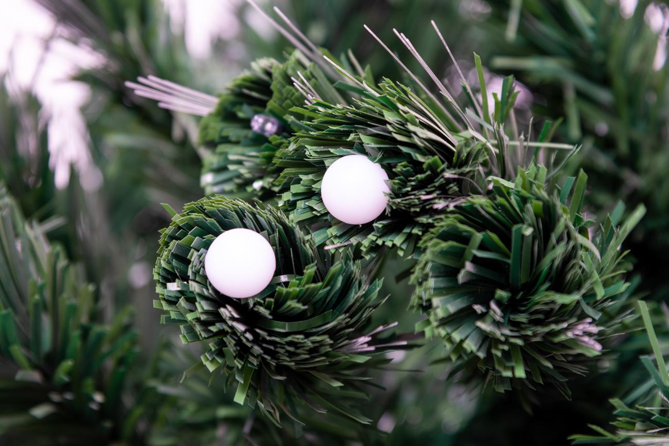 Christmas Tree Pre-Lit Fiber Optic Pine LED Lights Xmas Home Decor Berries 2-6FT - Picture 23 of 48