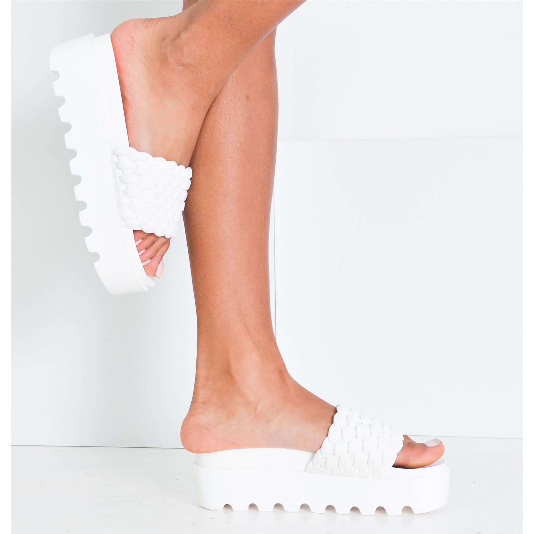 womens padded sliders