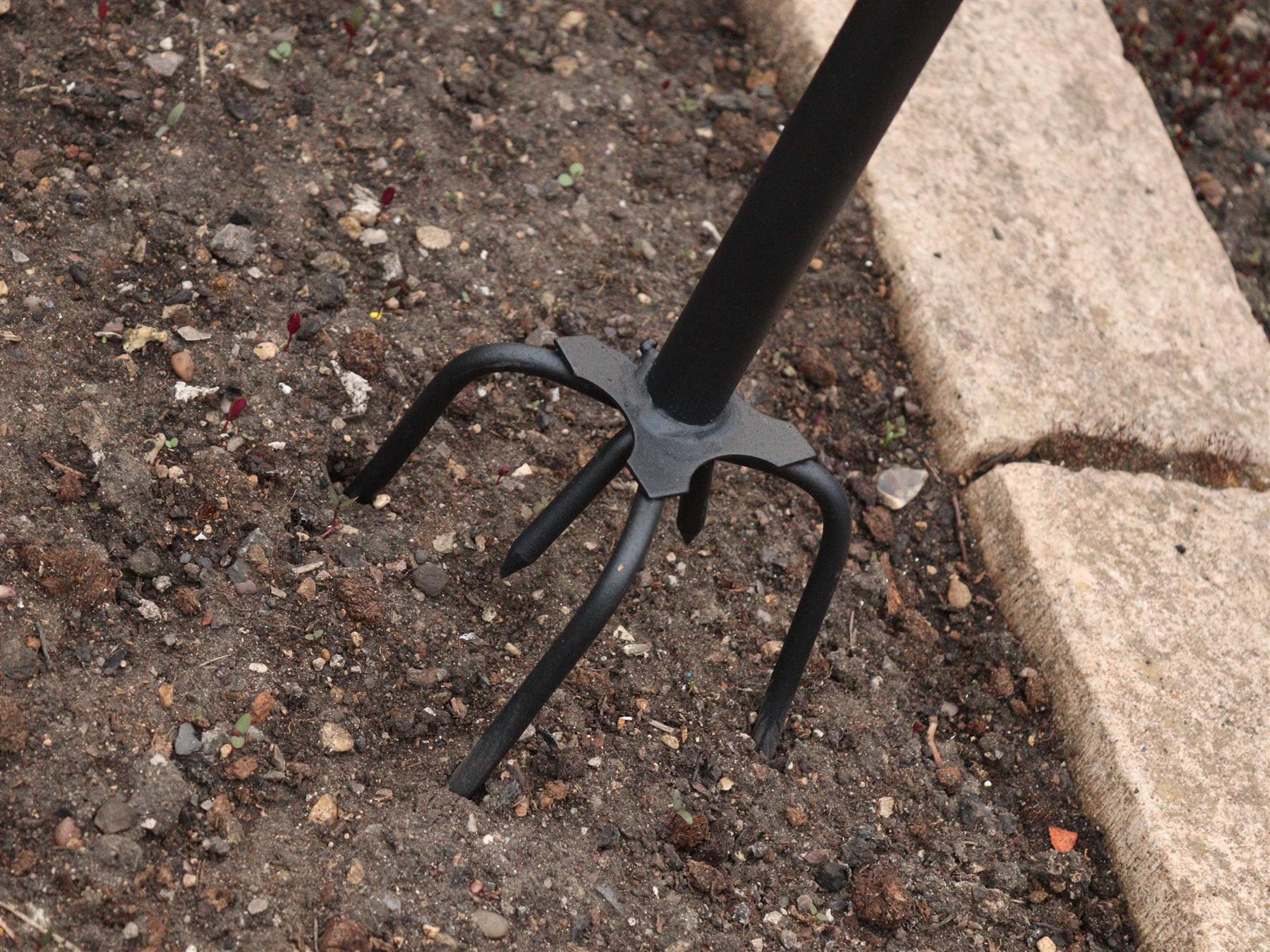 Long Handled Twist Cultivator 6 Prong Claw Weeding Remover Garden