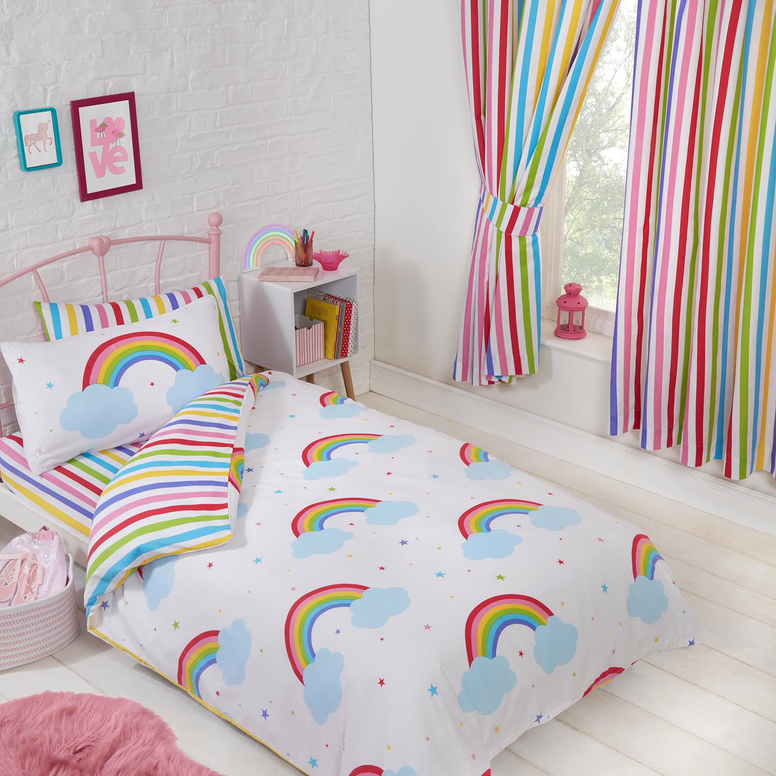 Duck Egg Bedlam Duvet Cover and Two Pillow Cases 52% Polyester / 48% Cotton Set: Double Duck Egg Bedlam Duvet Cover and Two Pillow Cases 52% Polyester / 48% Cotton Set: Double