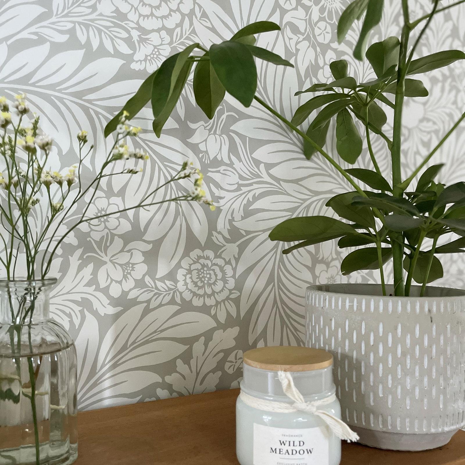 Belgravia Florence Leaf Wallpaper Victorian Floral Trails Leaves - Choose Colour - Picture 21 of 35