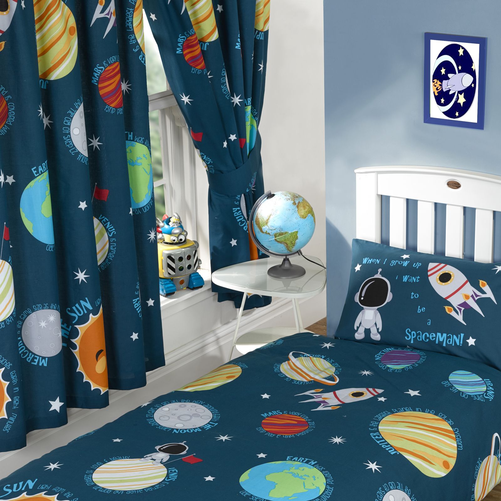 Planets Curtains 72/" drop x 66/" wide