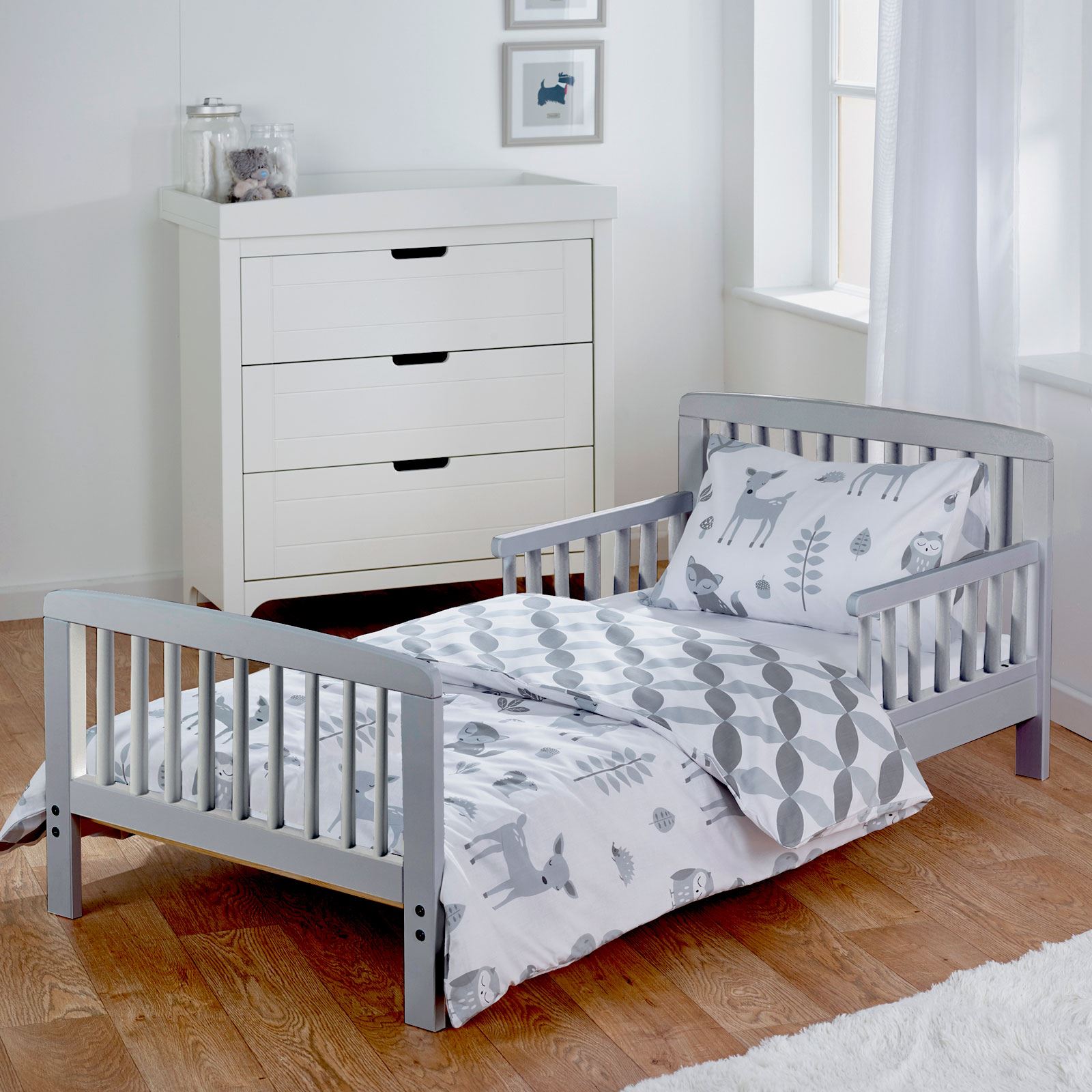 Classic Wooden Toddler Bed Kinder Valley White or Grey + Mattress