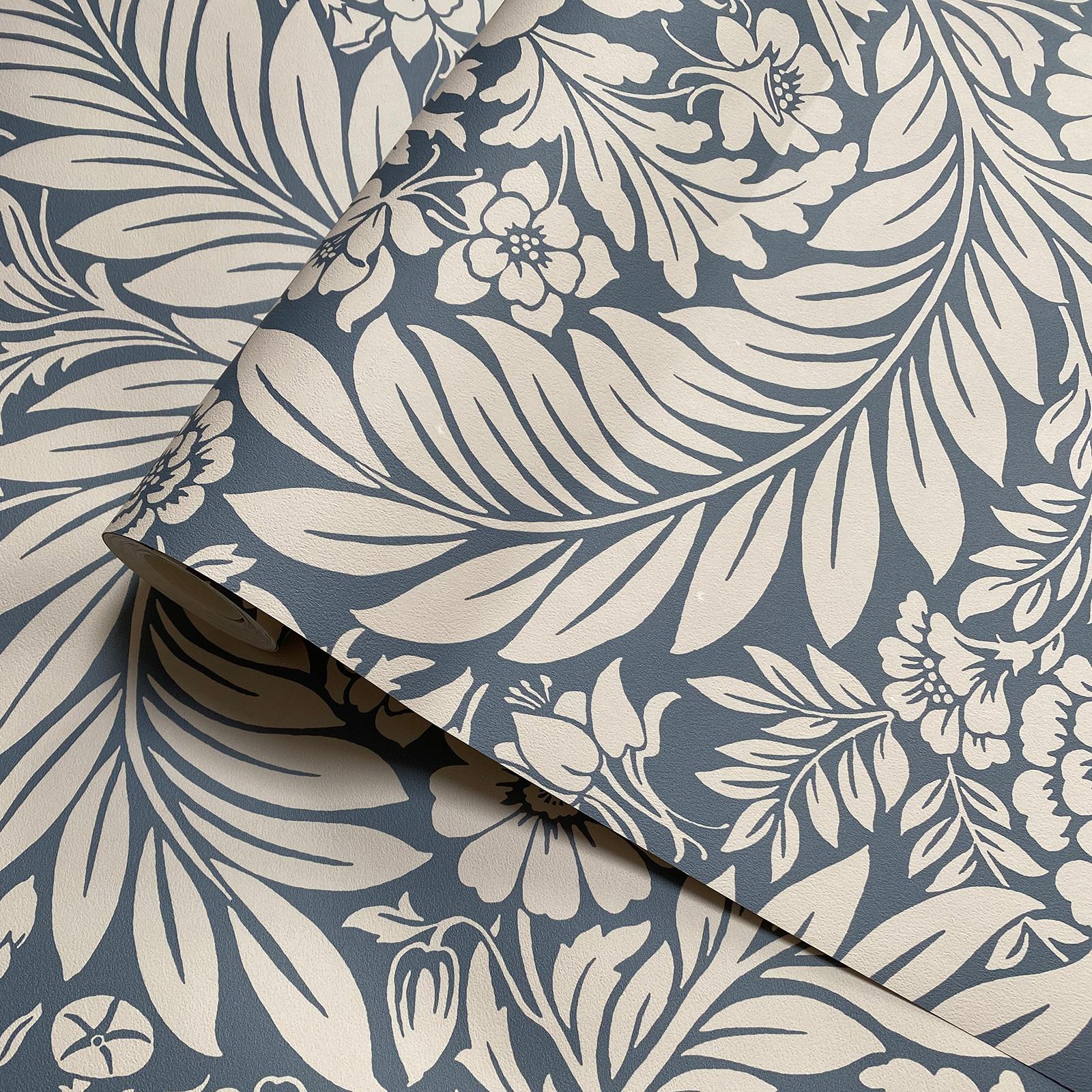 Belgravia Florence Leaf Wallpaper Victorian Floral Trails Leaves - Choose Colour - Picture 7 of 35