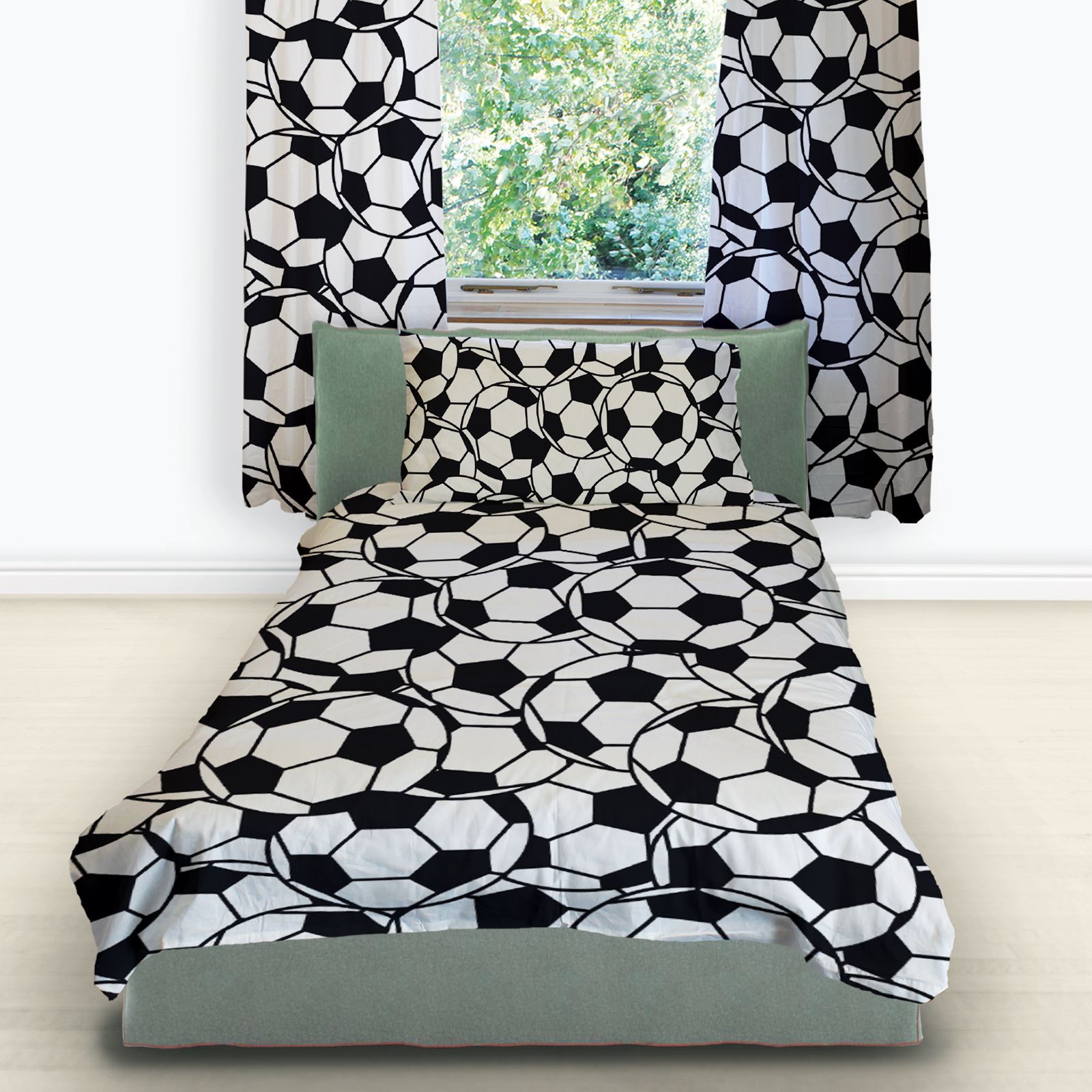 FOOTBALL THEMED BEDROOM SINGLE & DOUBLE DUVET COVER SET / CURTAINS 54" & 72" eBay