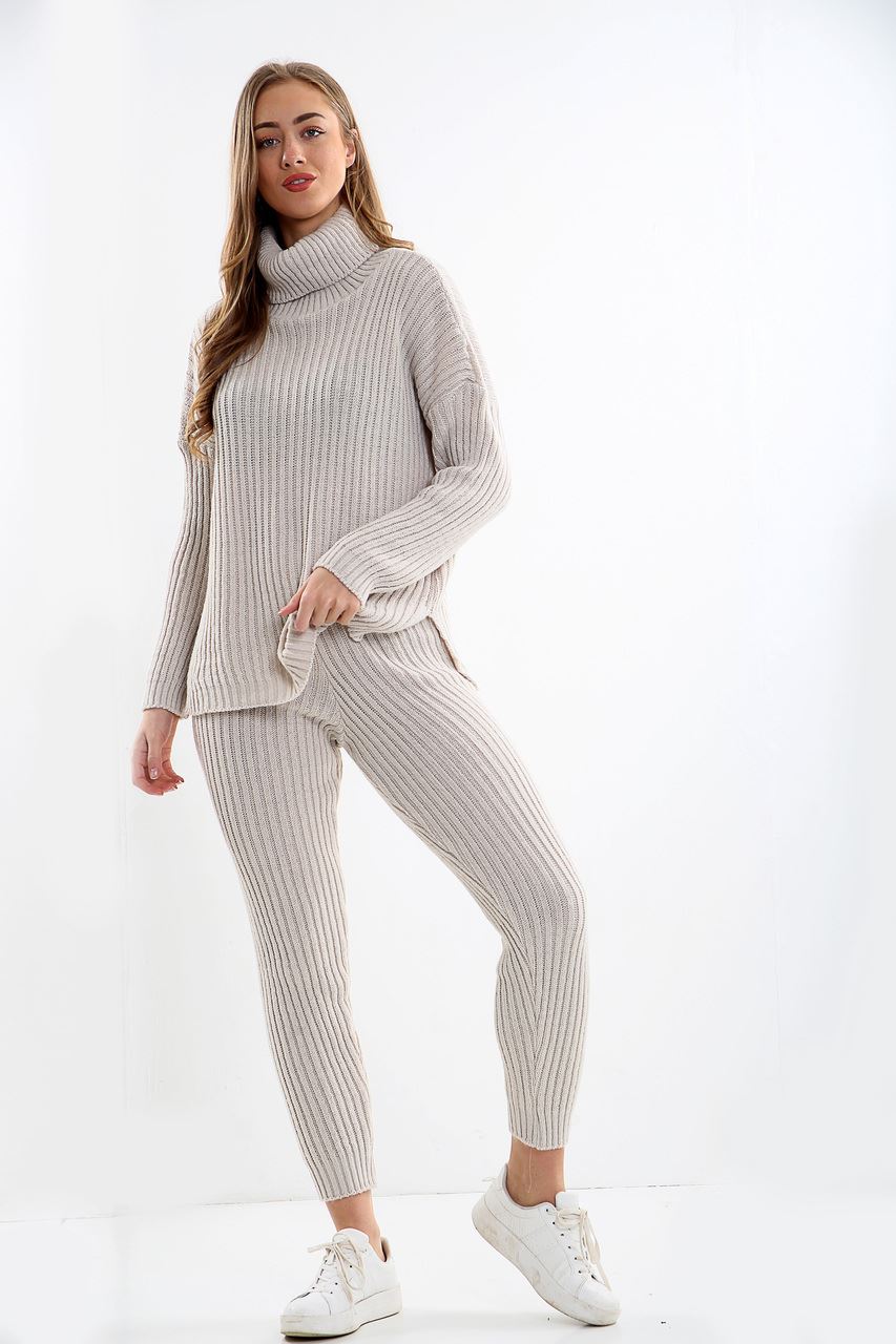 roll neck tracksuit