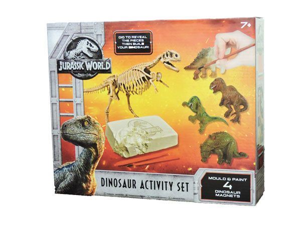 jurassic world t rex model dig kit