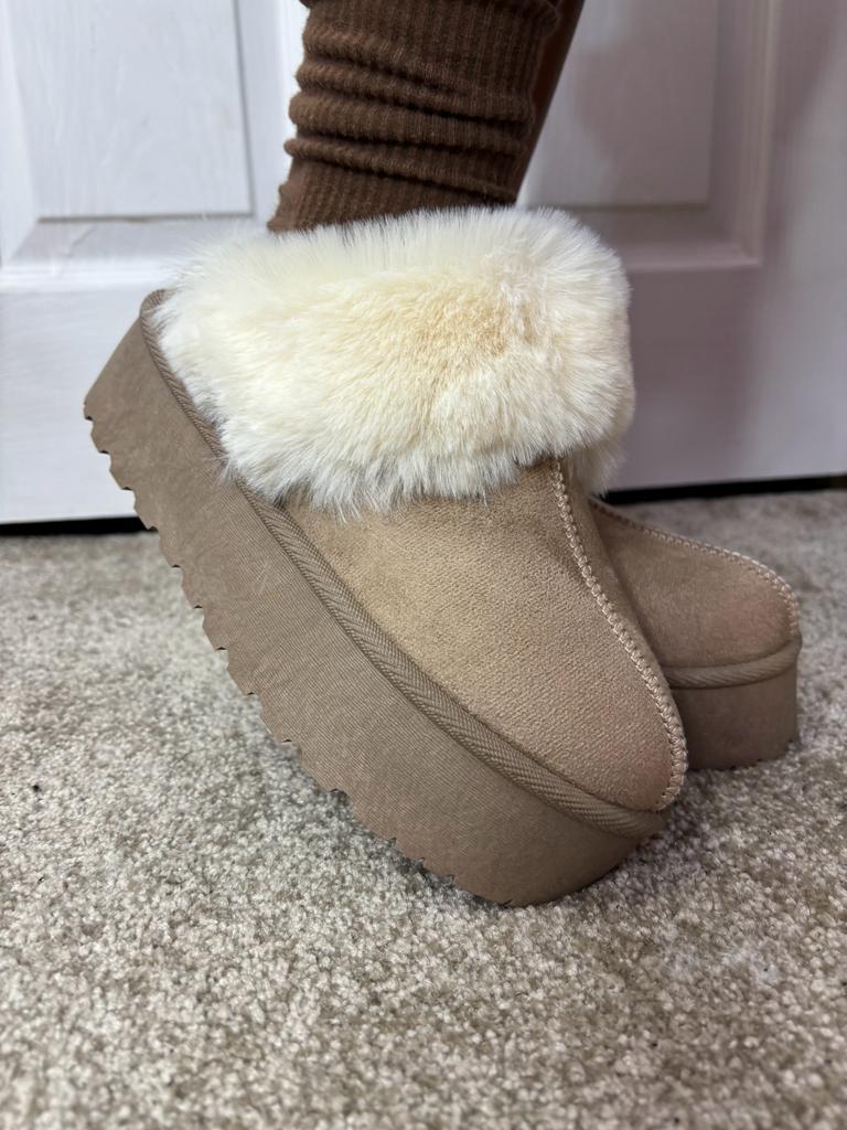 thumbnail image 2 of Caistre Cozy Slippers For Women Trendy Fuzzy House Shoes With Memory Foam Anti-Skid Sole Furry Winter Slipper Plush Cotton Shoes - Product Details 2 of 14