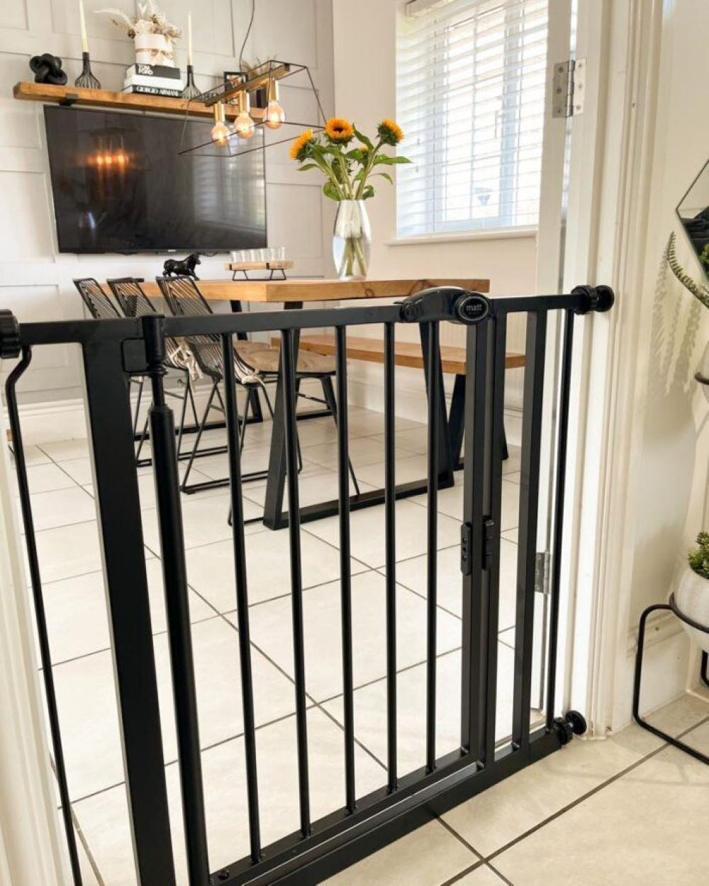Safetots Baby Gate, Self Closing Safety Gate, Matt Black, Pressure Gate Range - Picture 30 of 112