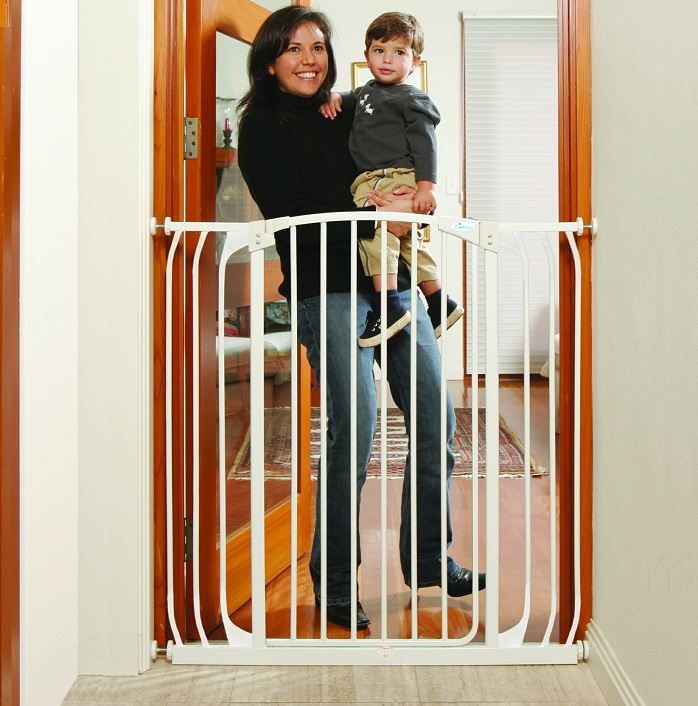 Dreambaby Extra Tall Wide Baby Stair Gate Dog Safety Guard Barrier 97