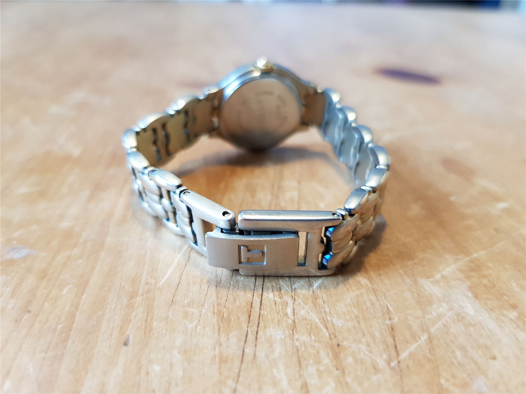 PRE-OWNED: TISSOT WOMENS WATCH E423K VINTAGE | eBay UK