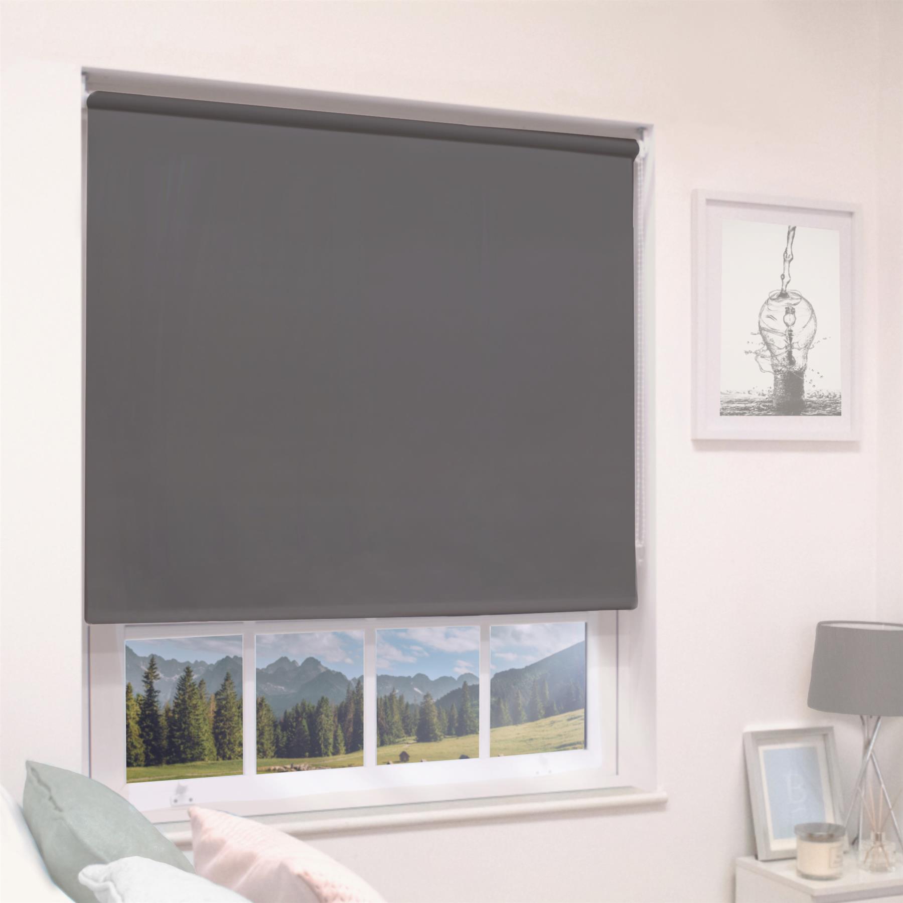 MADE TO MEASURE BLACKOUT ROLLER BLINDS - 100% THERMAL - CUSTOM MADE TO SIZE - Picture 9 of 20
