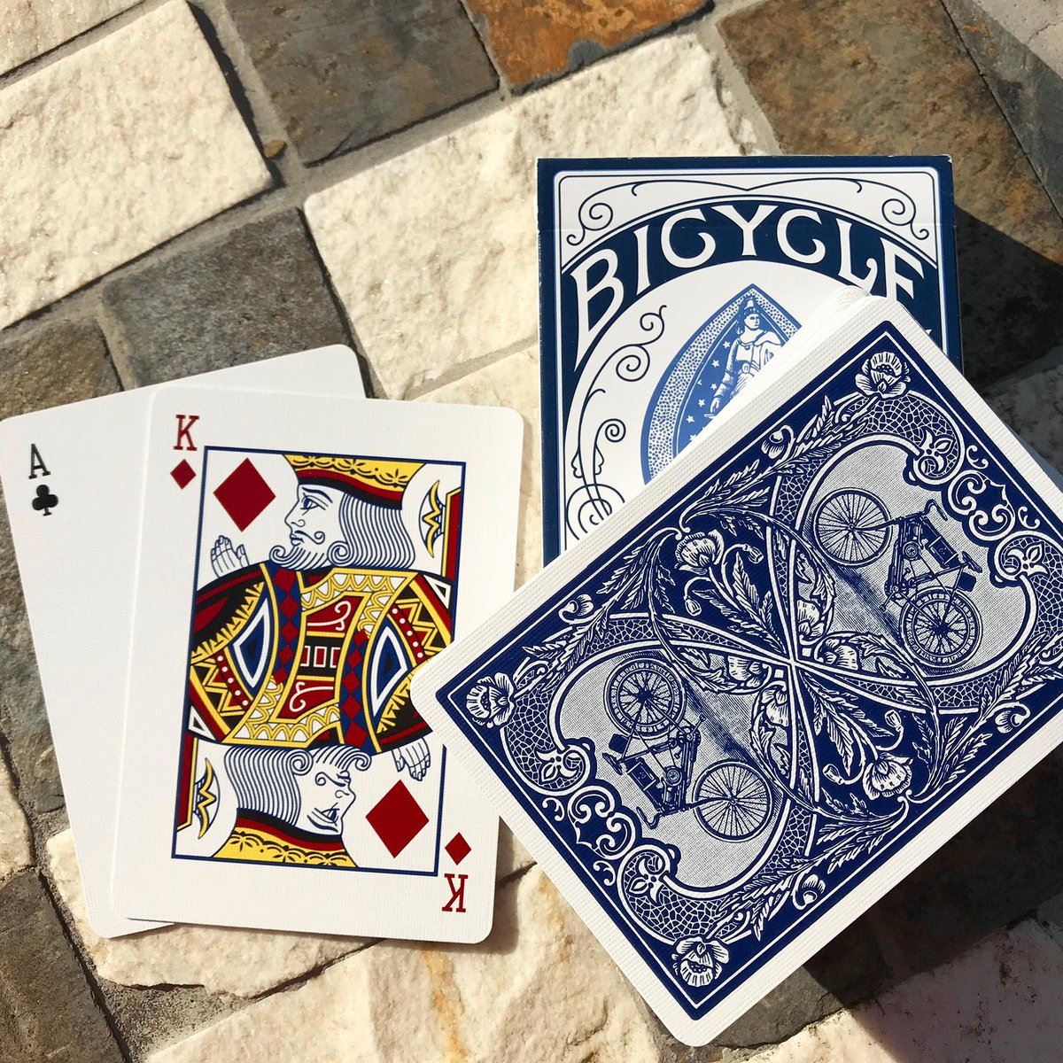 карты байсикл skull. колода bicycle autobike no. пиратские игральные карты. игральные карты байсикл. Bicycle deck.