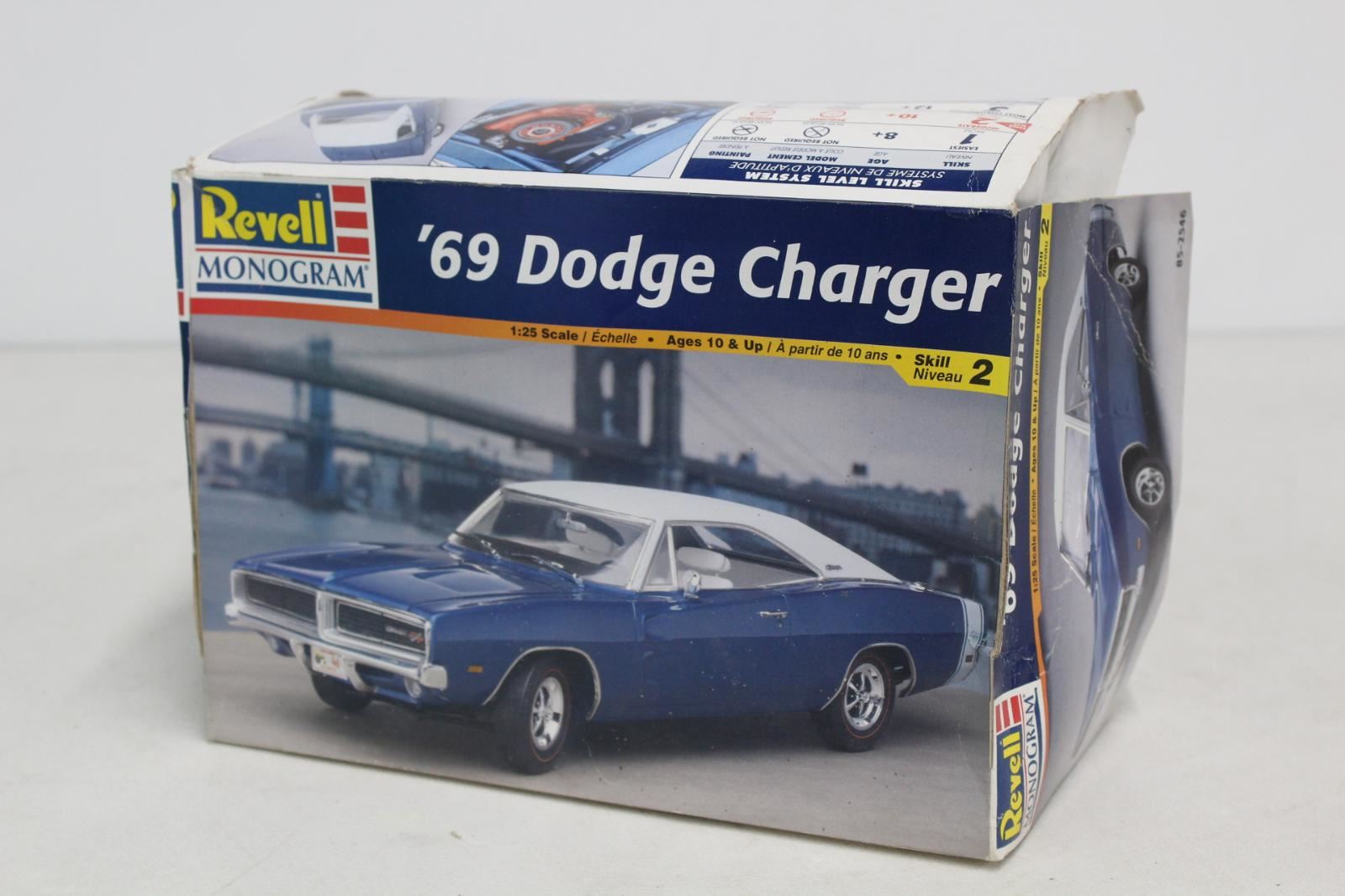 REVELL-Monogram-1969-Dodge-Charger-Car-Model-Kit-1-25-Scale-Skill-Level-2-NEW