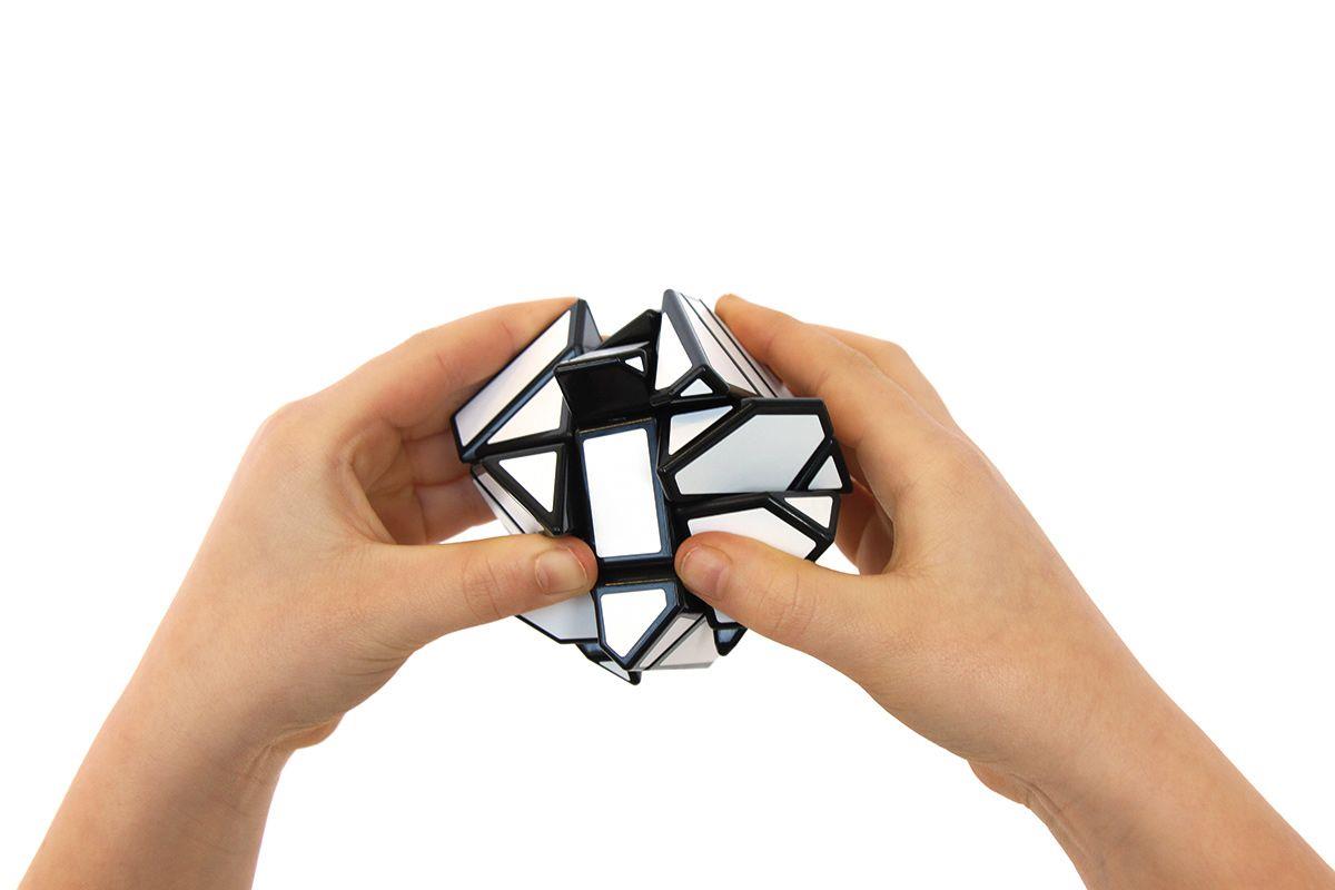 Brainteaser Puzzle Toy, Making a Fun Challenge - Picture 3 of 46