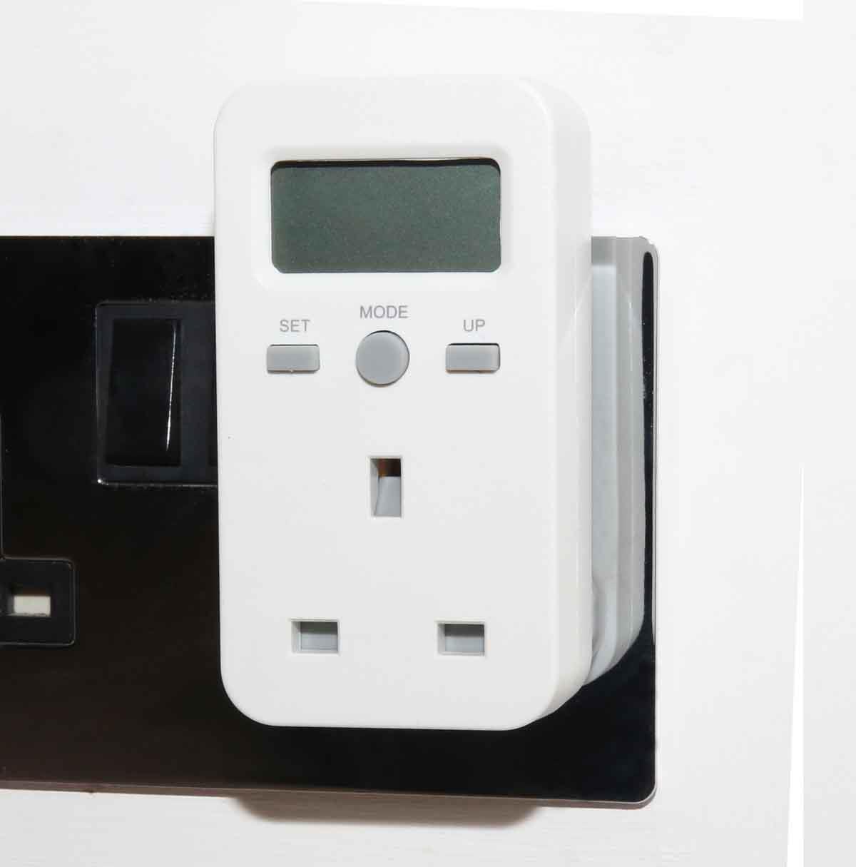 UK Plug-in Energy Monitor Electricity Power Consumption Meter Watt Kwh Analyzer - Picture 29 of 35