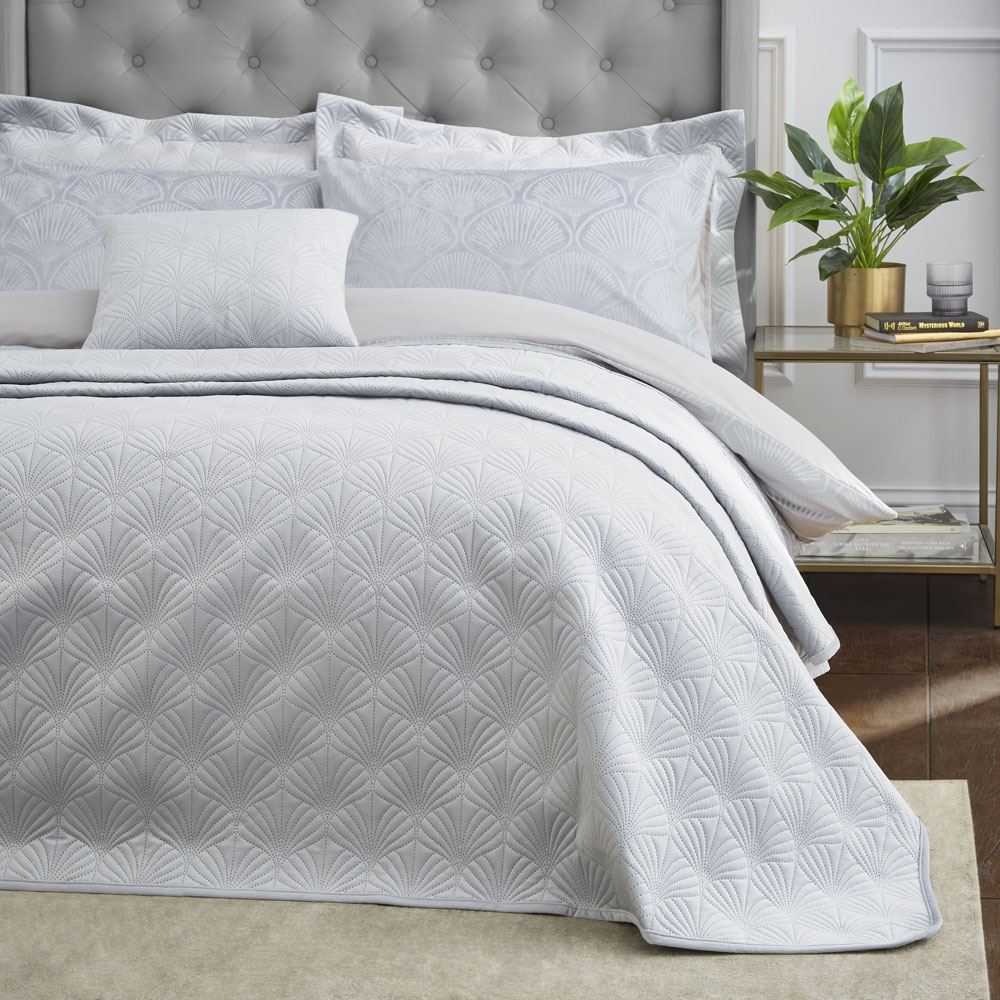 Catherine Lansfield Art Deco Pearl Shell Quilted Bedspread Textured Bedding UK