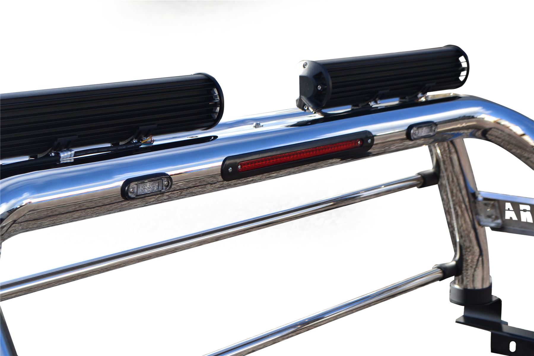 Para adaptarse a 20052016 Nissan Navara D40 barra rodante + Luces Led