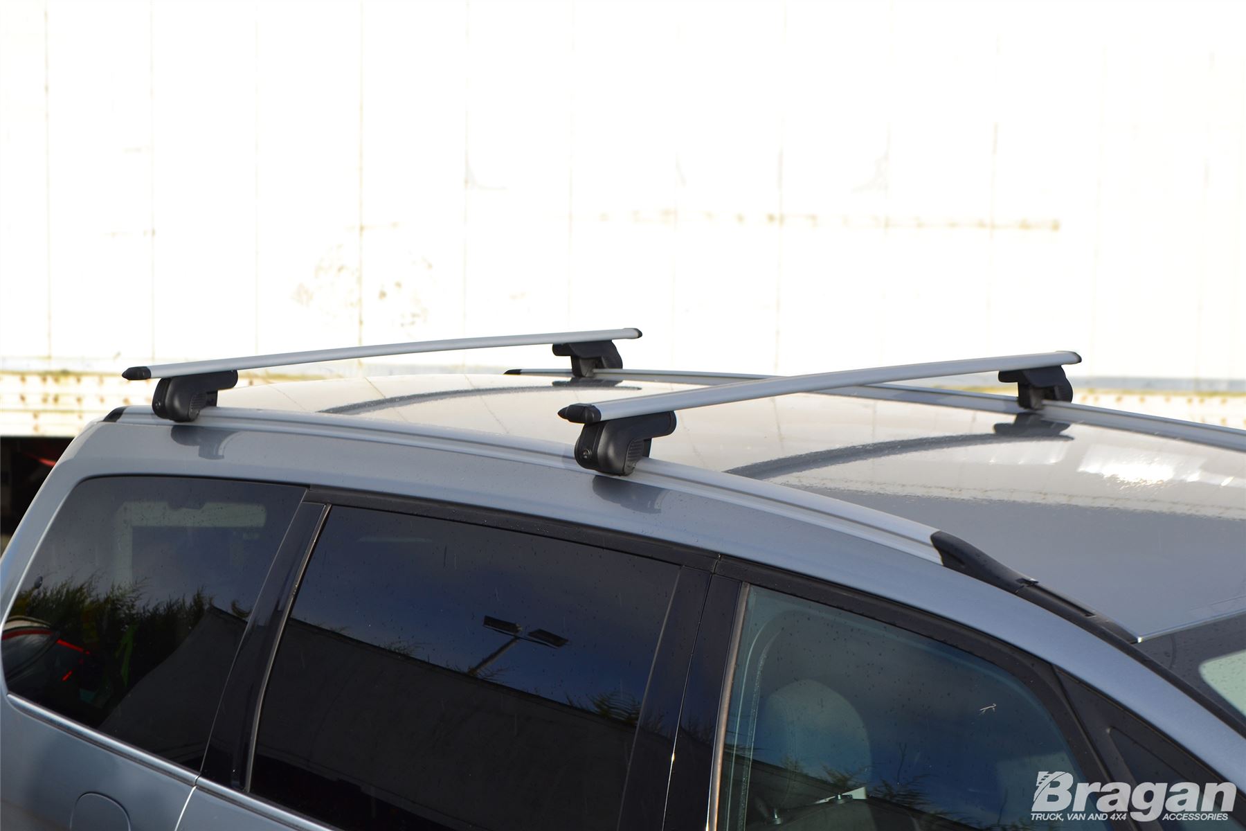 To Fit 2006+ Ford Galaxy Integrated Roof Rack Rails Locking Cross Bars