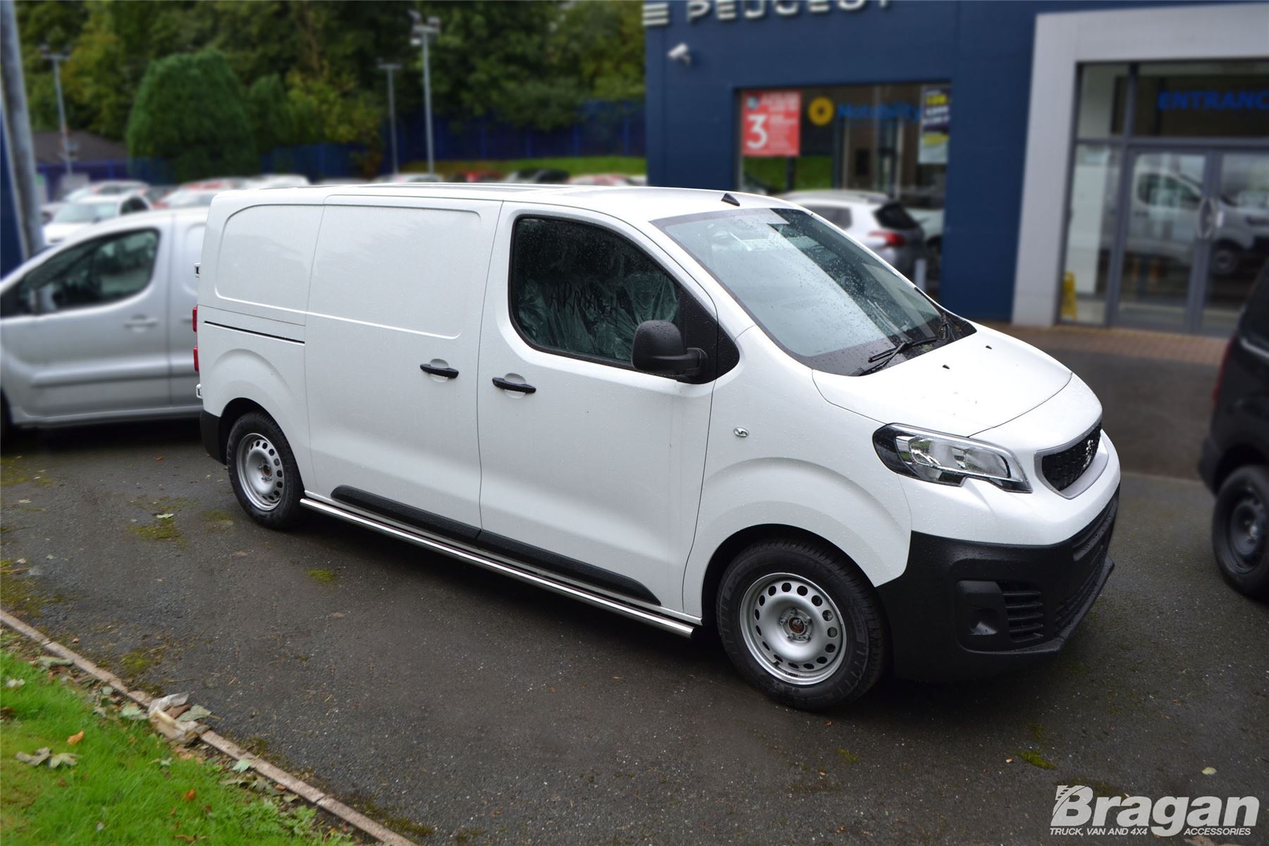 To Fit 2016+ Peugeot Expert Traveller SWB Stainless Steel Side Bars