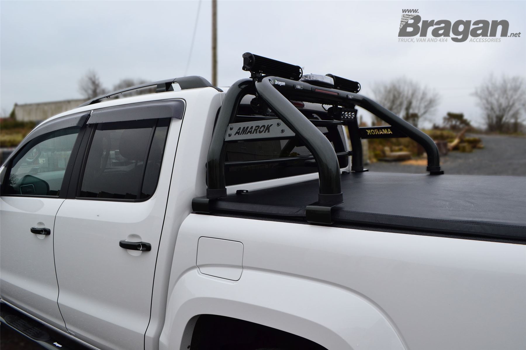 To Fit 2016+ Volkswagen Amarok Roll Bar + LED Lights x2 + Brake Light