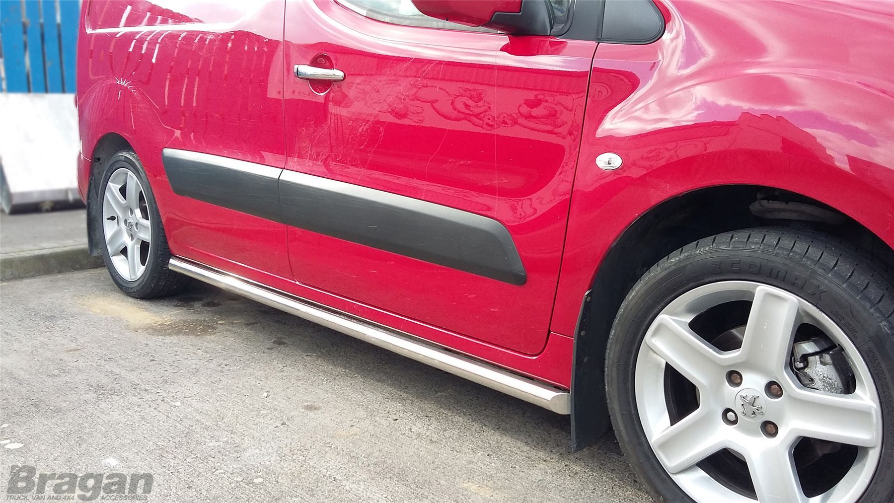 Barras laterales para adaptarse a Citroen Berlingo 2008 - 2016 falda de acero inoxidable tubos escalonados - Imagen 11 de 15