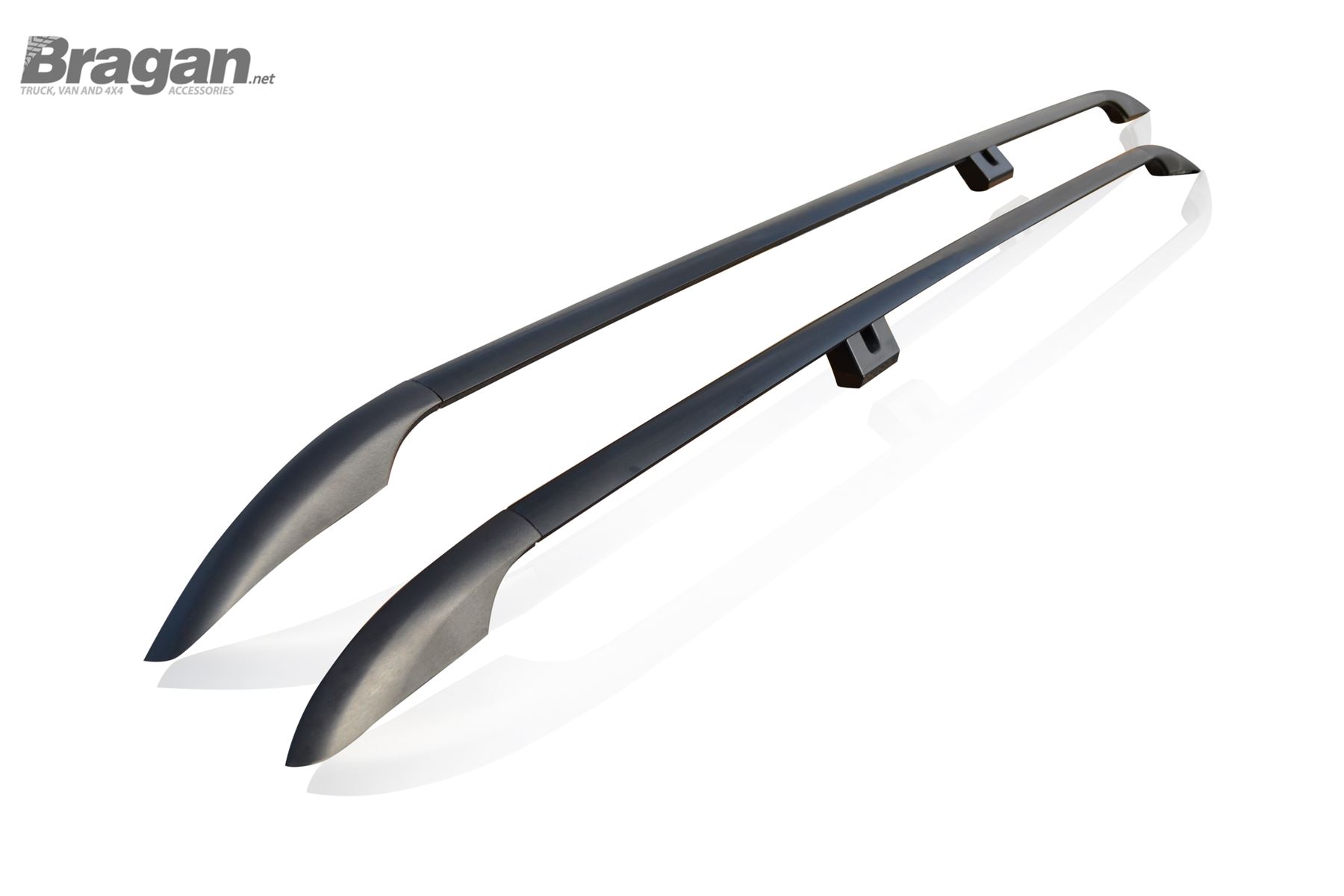 Roof Rails BLACK + Locking Cross Bars For Mercedes Vito Viano 20042014 SWB Van eBay Roof Rails BLACK + Locking Cross Bars For Mercedes Vito Viano 20042014 SWB Van eBay