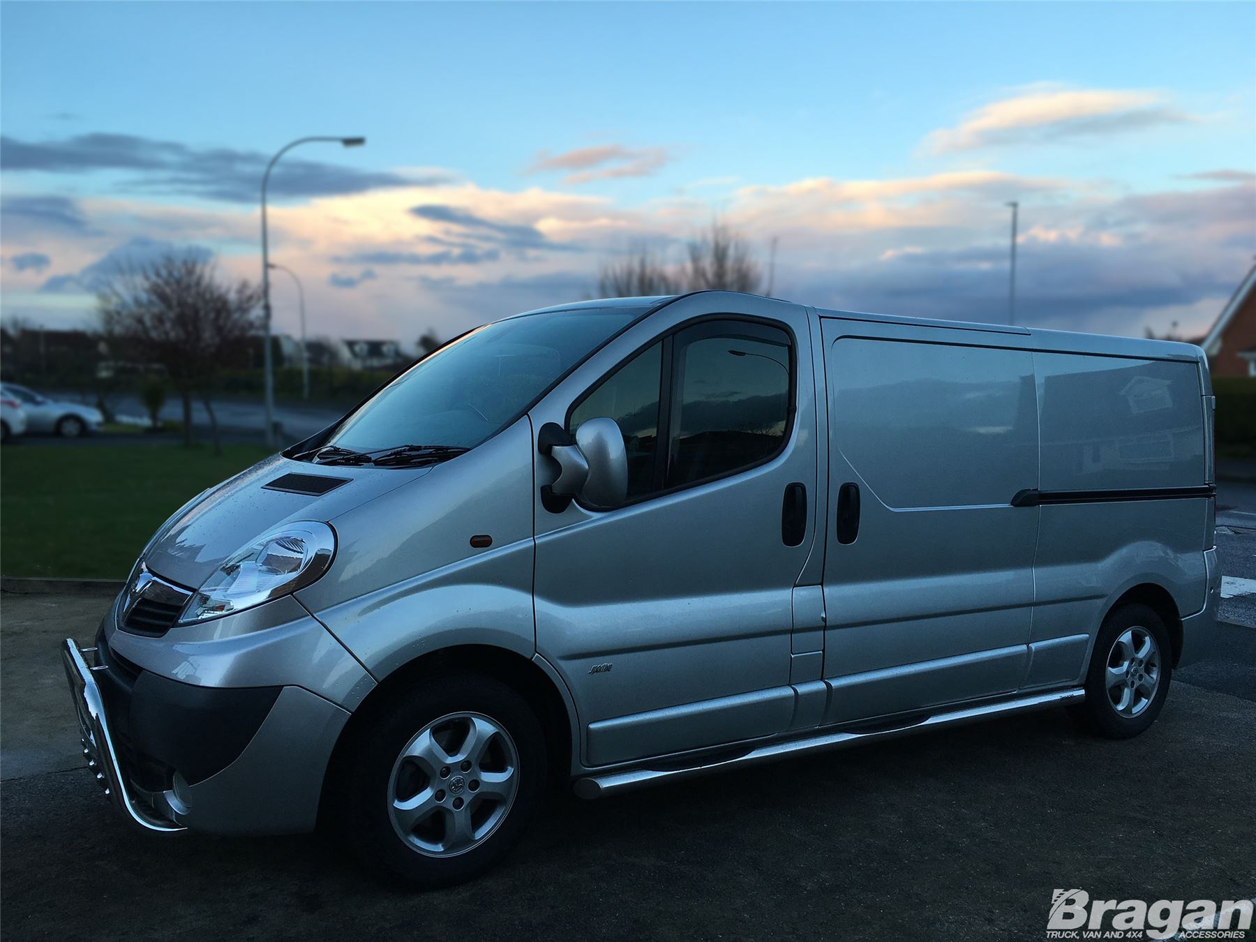 Side Bars For Renault Trafic LWB 20022014 Polished Stainless Steel Tube Skirts eBay