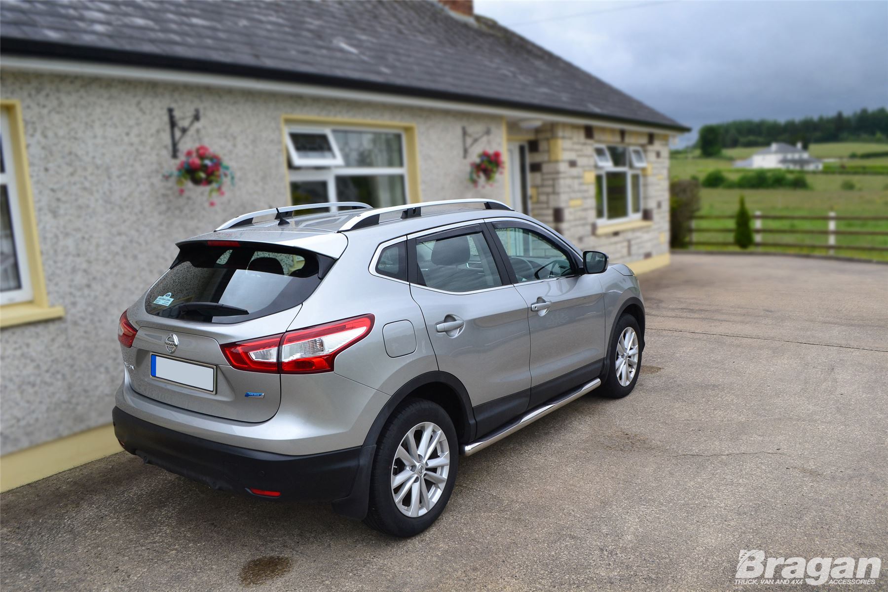 To Fit 2014+ Nissan Qashqai Polished Aluminium Alloy Roof Rails Rack Bars eBay