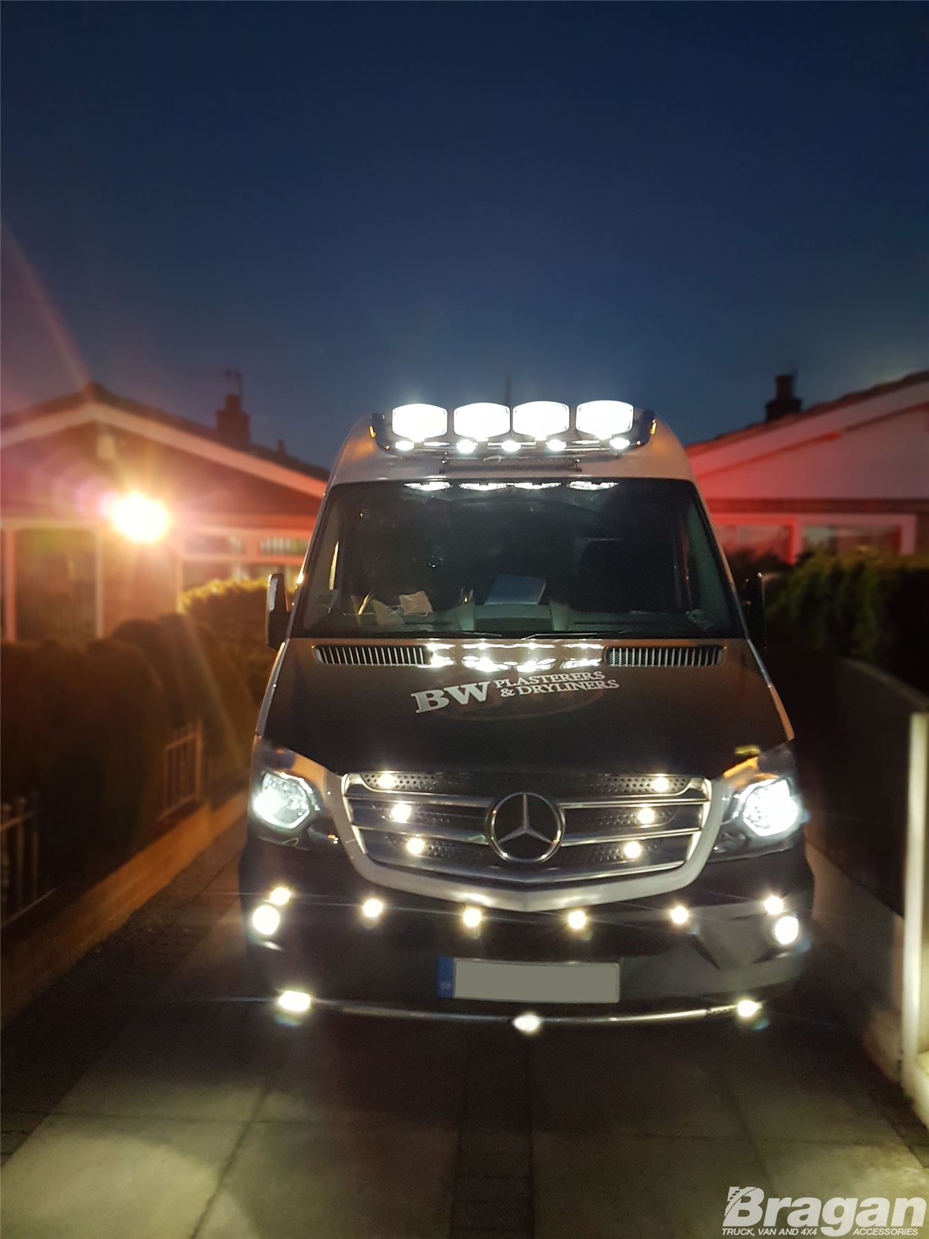 To Fit 2014 2018 Mercedes Sprinter Medium High Roof Light Bar + Spots