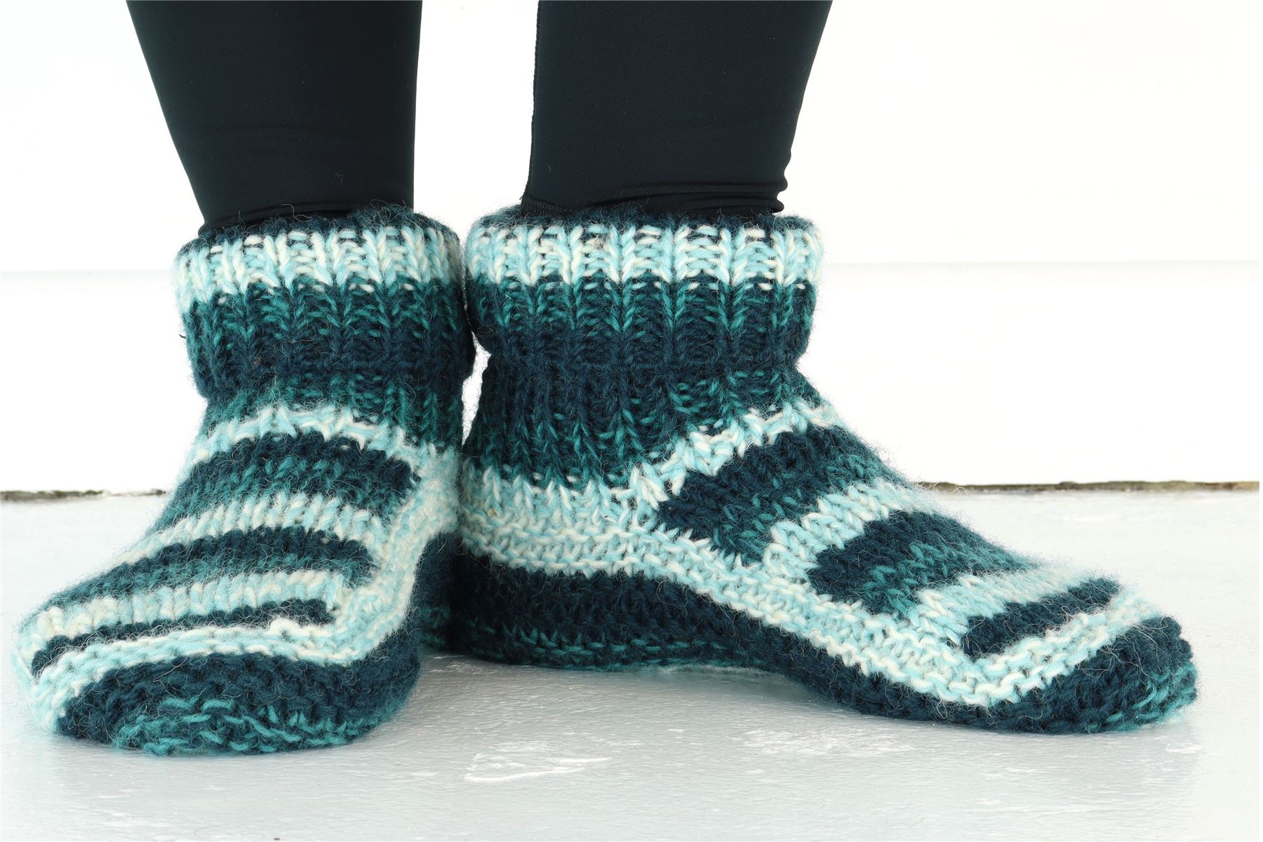 Hand Knitted Wool Slipper Socks Woolly Hand-knitted Warm Cosy Handmade - Picture 20 of 59