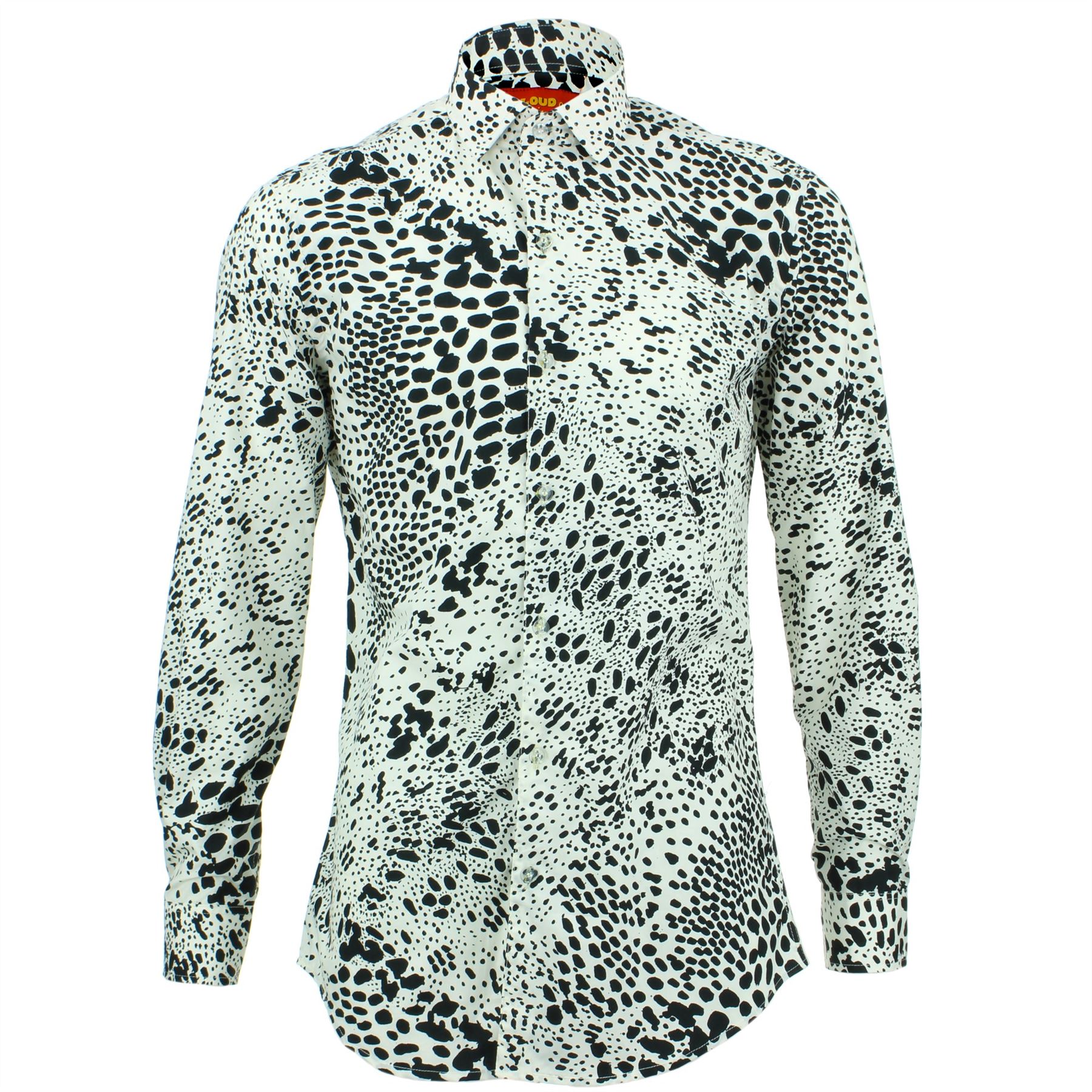 camisas negras con lunares blancos