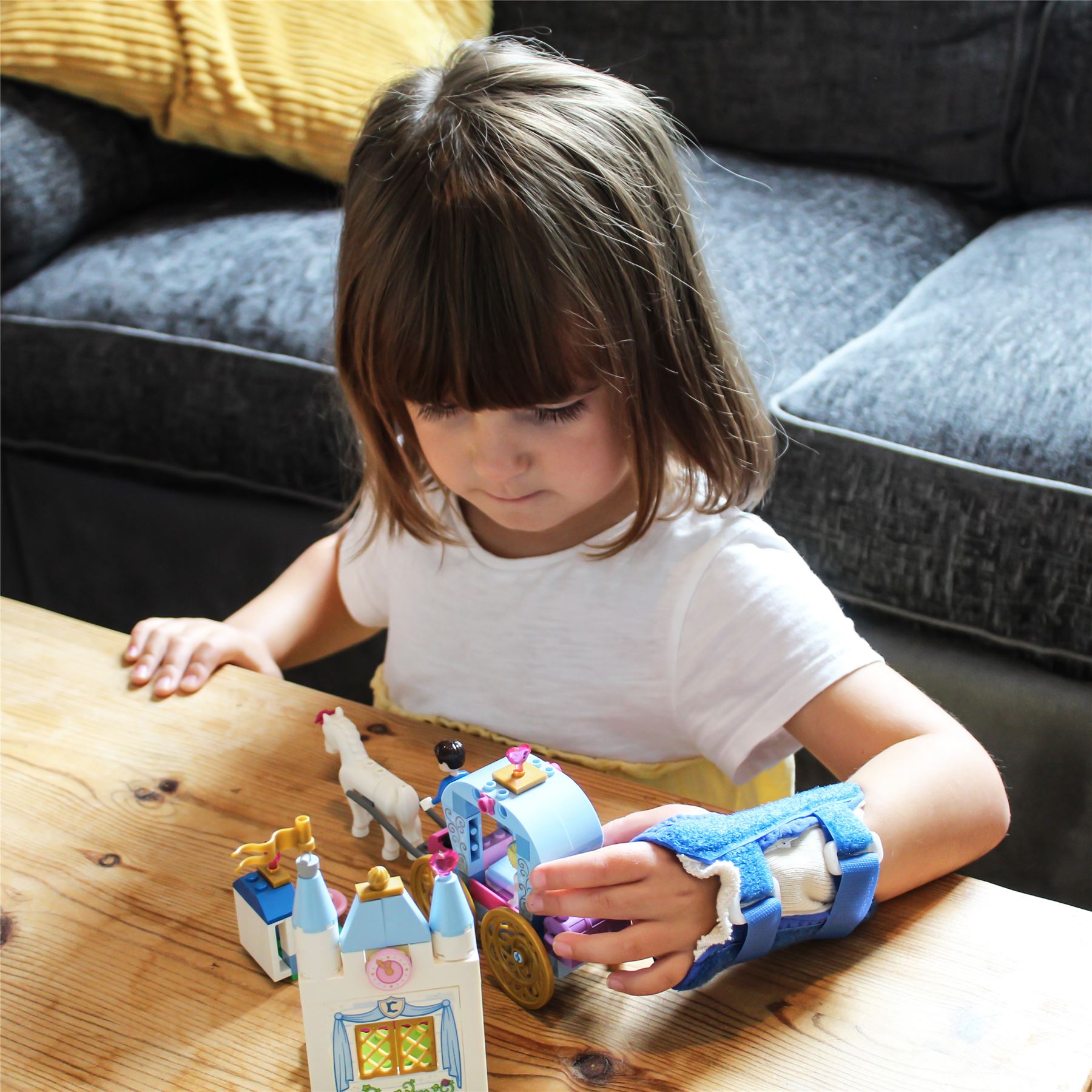 Solace Paediatric Childs D Ring Wrist Splint Fracture Juvenile