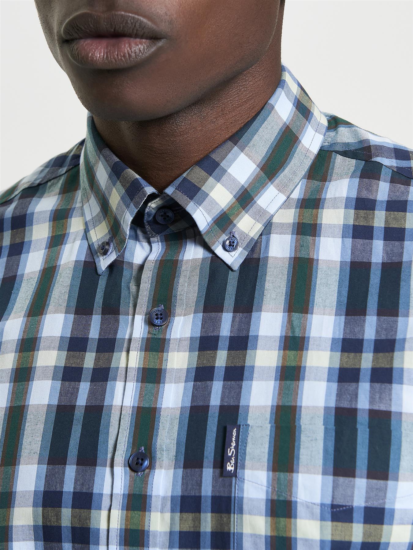 Ben Sherman Irregular Check Short Sleeve Shirt For Men in 2 Colours, 2XL-5XL - Picture 4 of 12