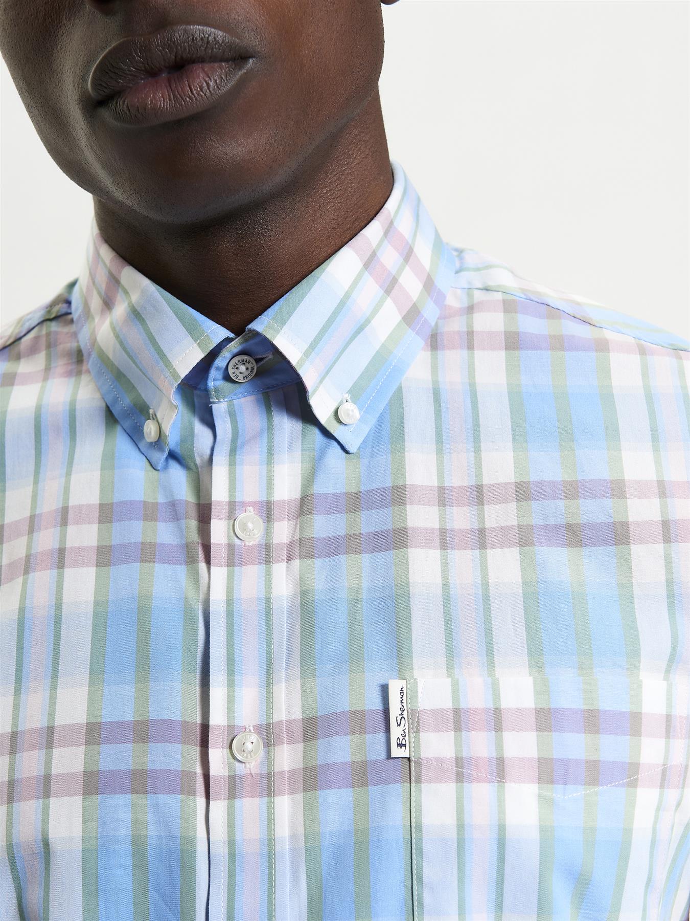 Ben Sherman Irregular Check Short Sleeve Shirt For Men in 2 Colours, 2XL-5XL - Picture 9 of 12