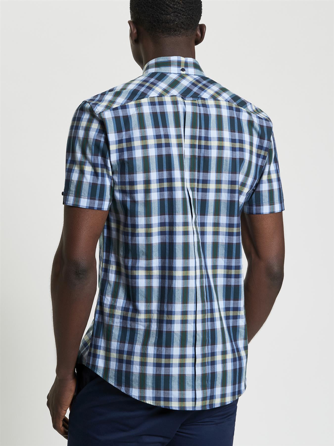 Ben Sherman Irregular Check Short Sleeve Shirt For Men in 2 Colours, 2XL-5XL - Picture 5 of 12