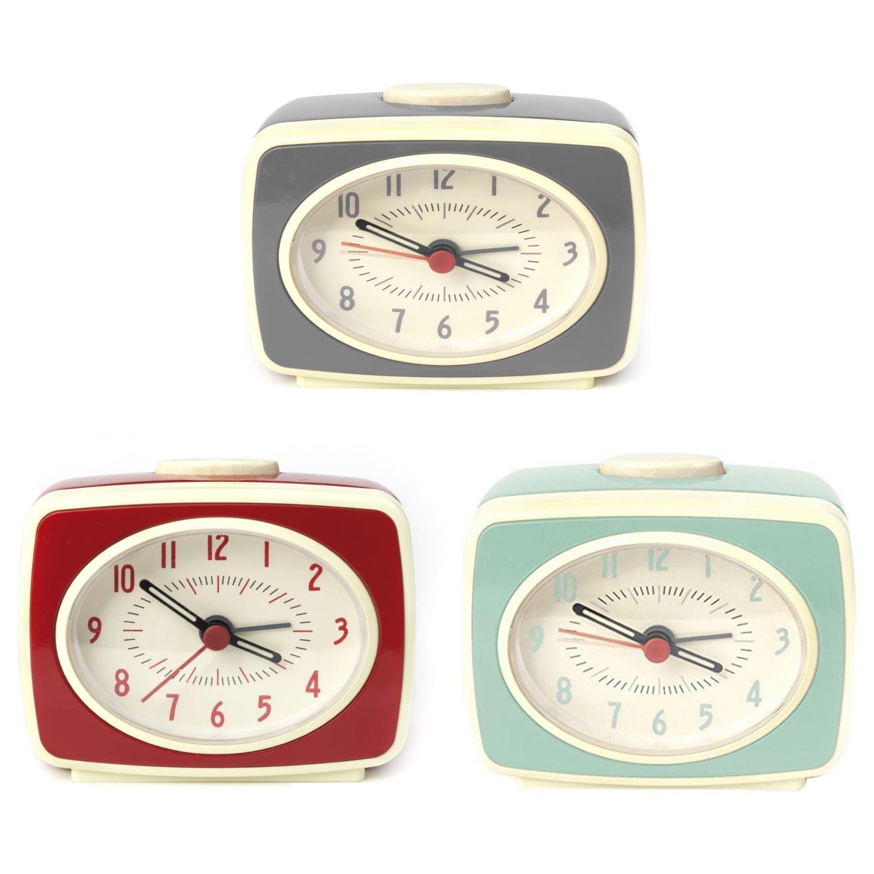 Small Classic Retro Analogue Alarm Clock Glow In The Dark Hands Battery