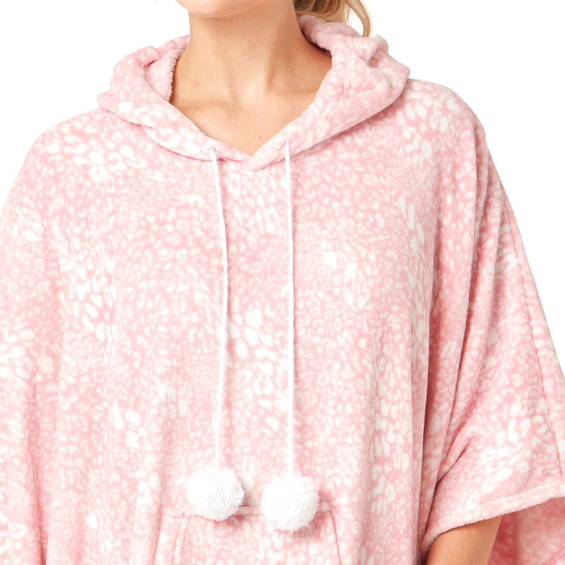 Womens Oversized Poncho Animal Print Fleece Hooded Blanket Blue Pink Robe - Picture 18 of 20
