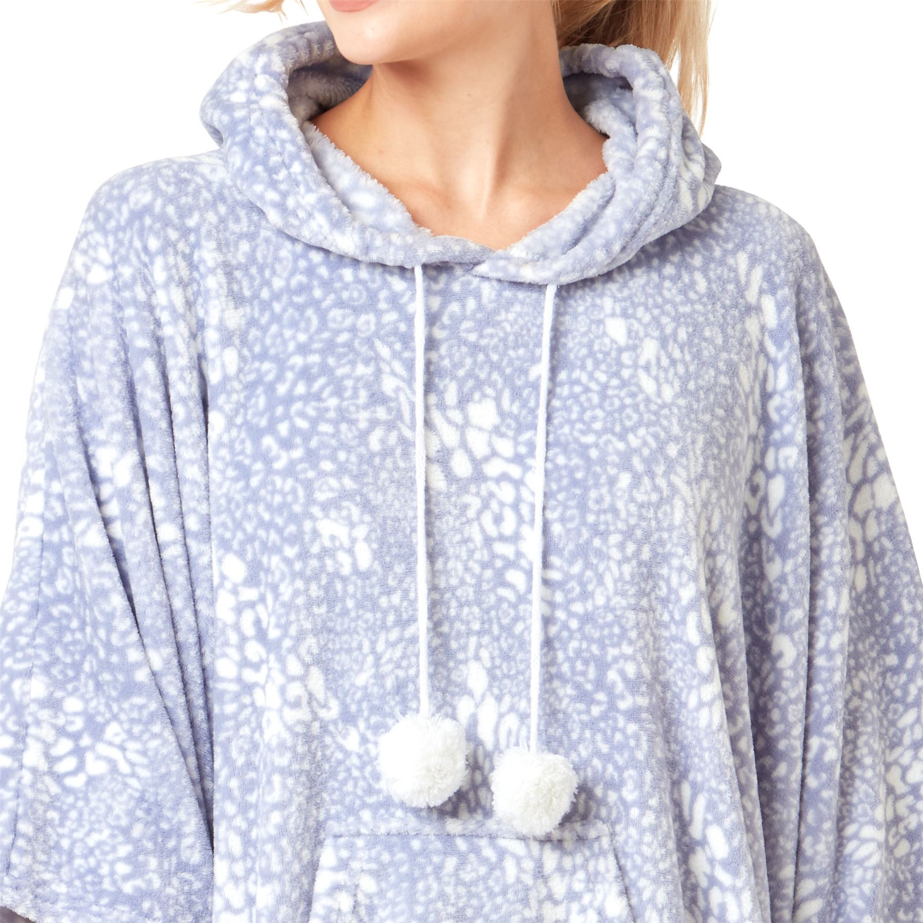 Womens Oversized Poncho Animal Print Fleece Hooded Blanket Blue Pink Robe - Picture 13 of 20