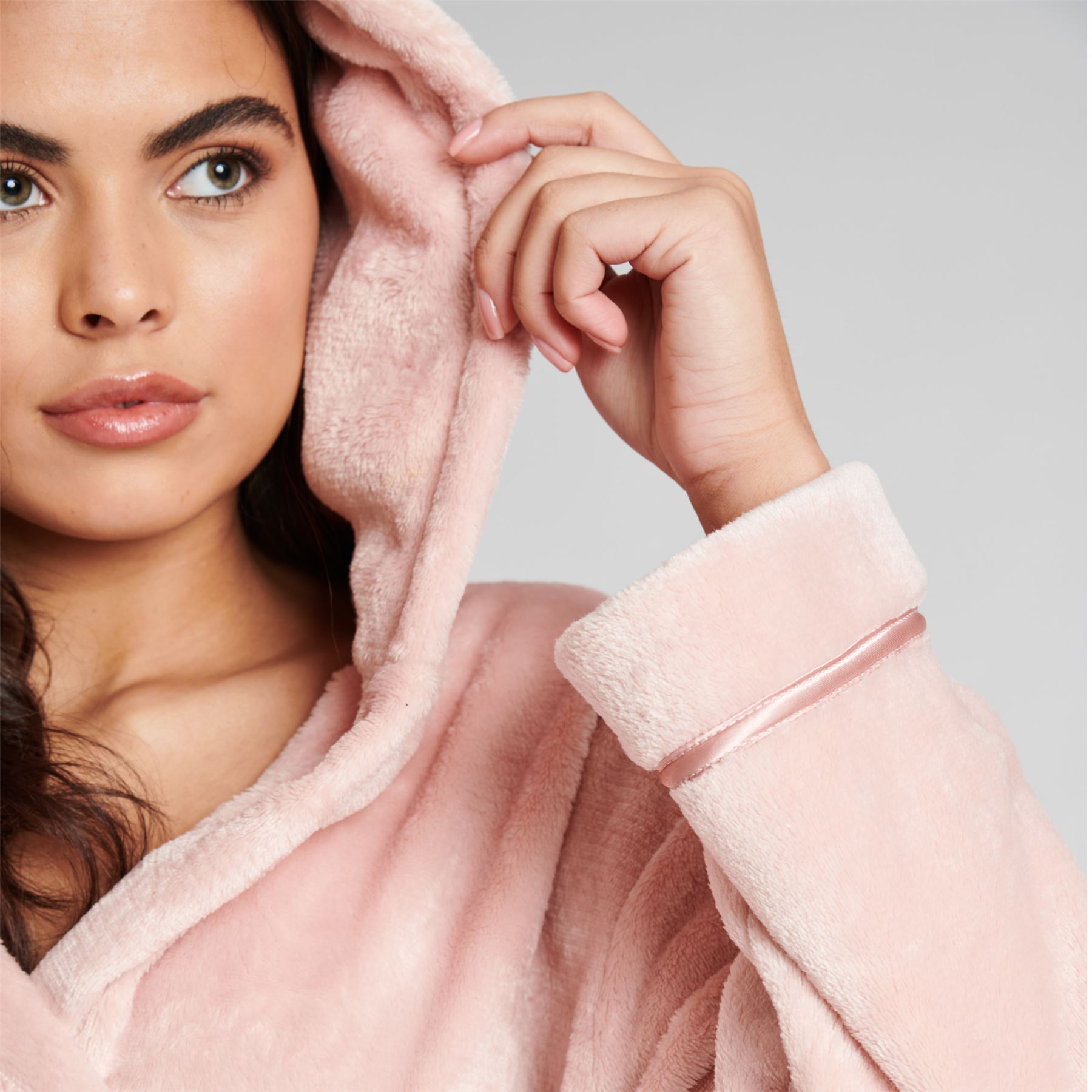 Ladies Super Soft Hooded Fleece Robe Dressing Gown - Picture 22 of 75