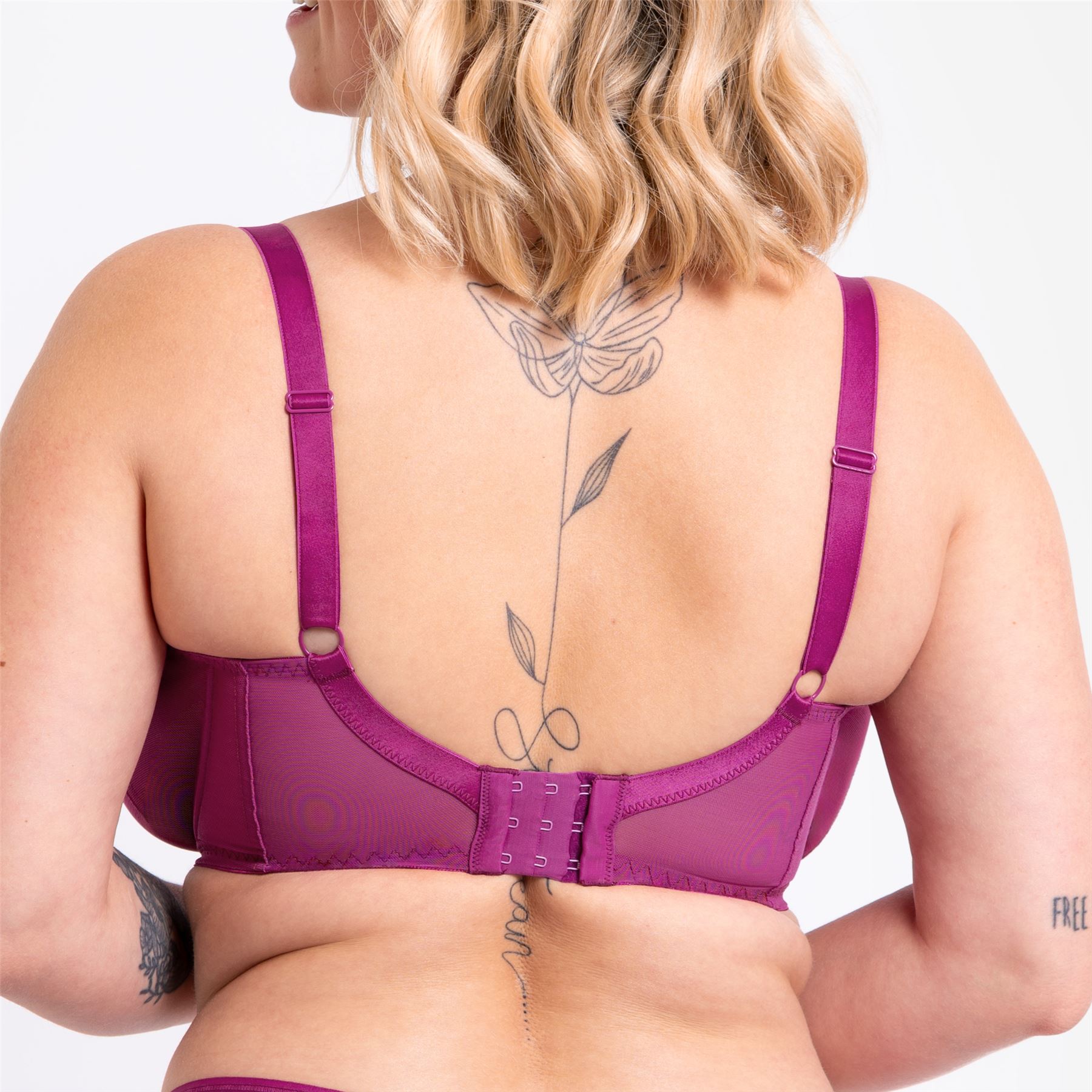 Sujetador balcón con cable curvy Kate lencería Victory 9001 - Imagen 23 de 34