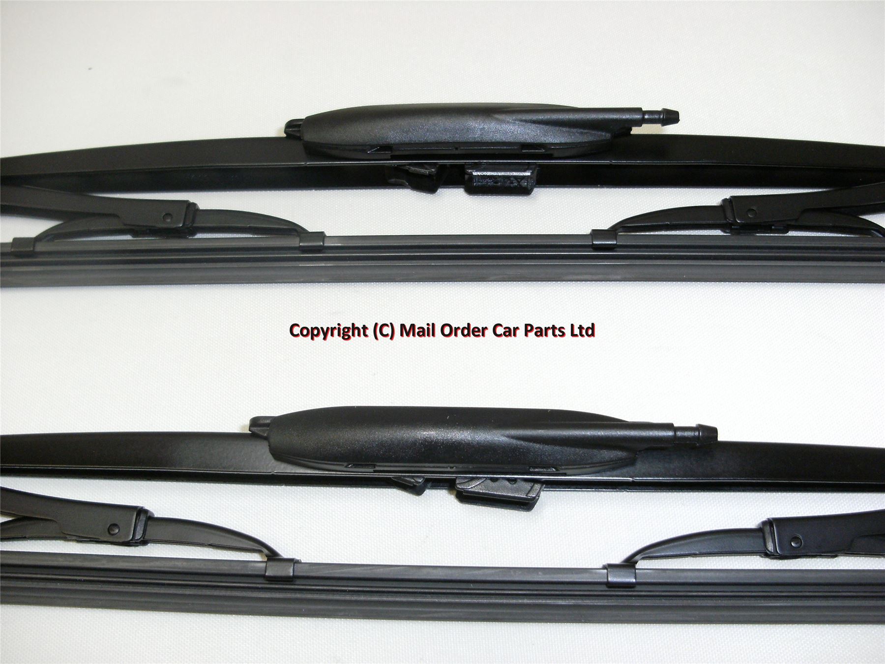 Iveco Daily Bosch Wiper Blades with Washer Spray Jets, Pair of Blades