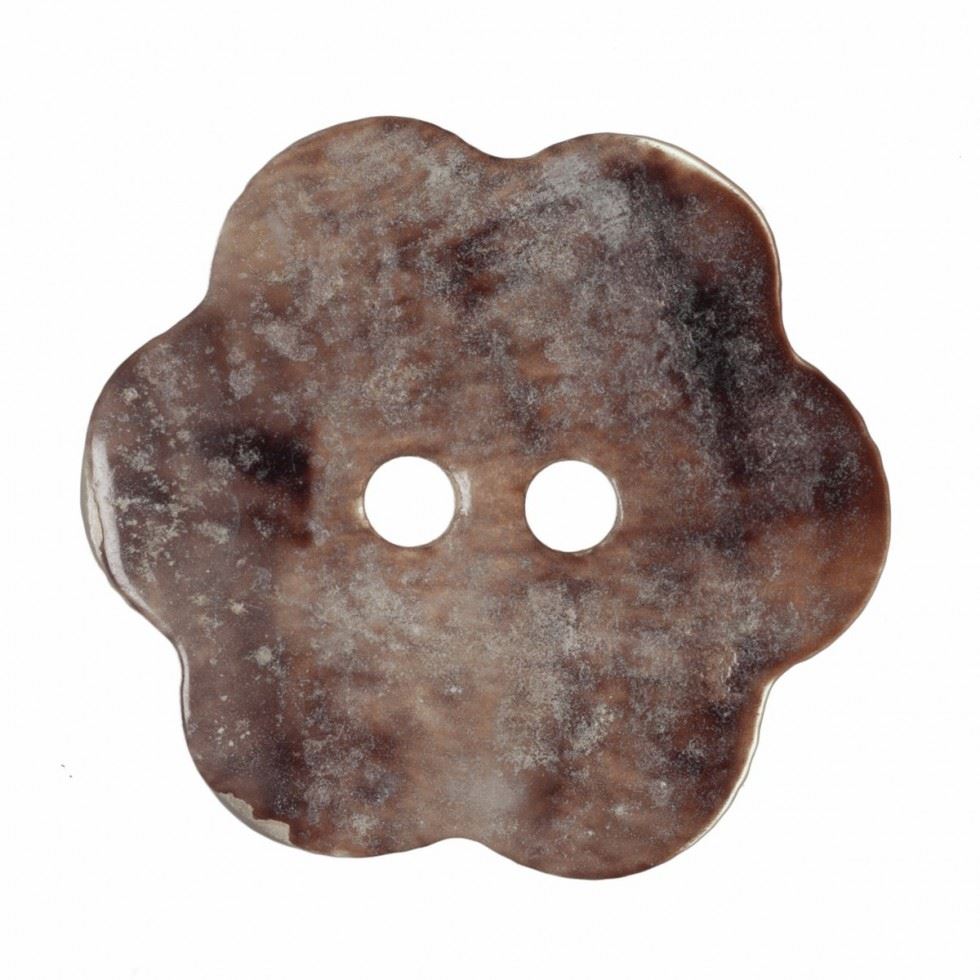 Hemline Cream Flower Shell Buttons